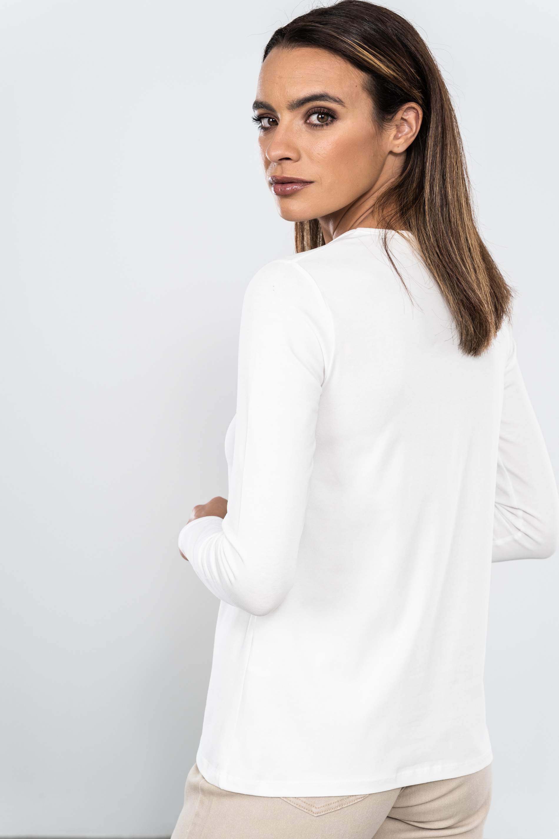 CAMISETA BORDADA ESPIGA CENTRAL