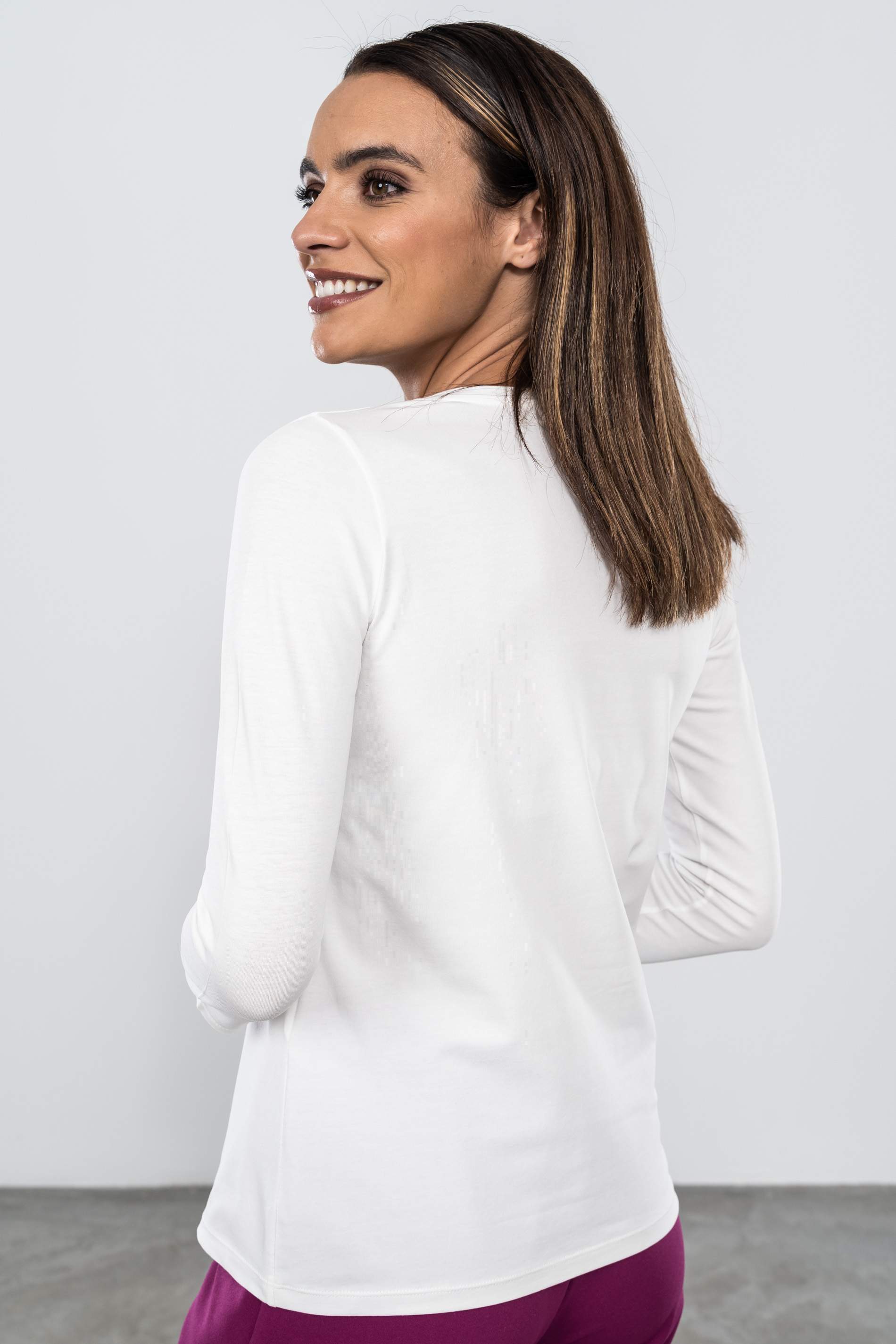 CAMISETA BORDADA ONDAS CENTRO