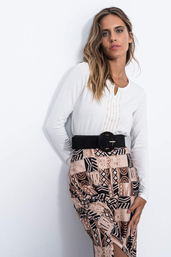 CAMISETA BORDADA ESPIGAS CENTRO