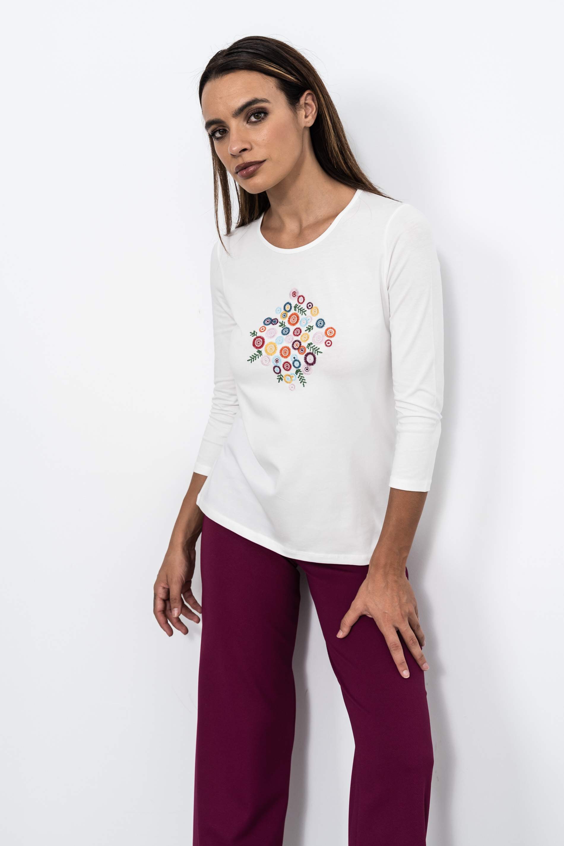 CAMISETA BORDADA CIRCULOS CENTRAL 