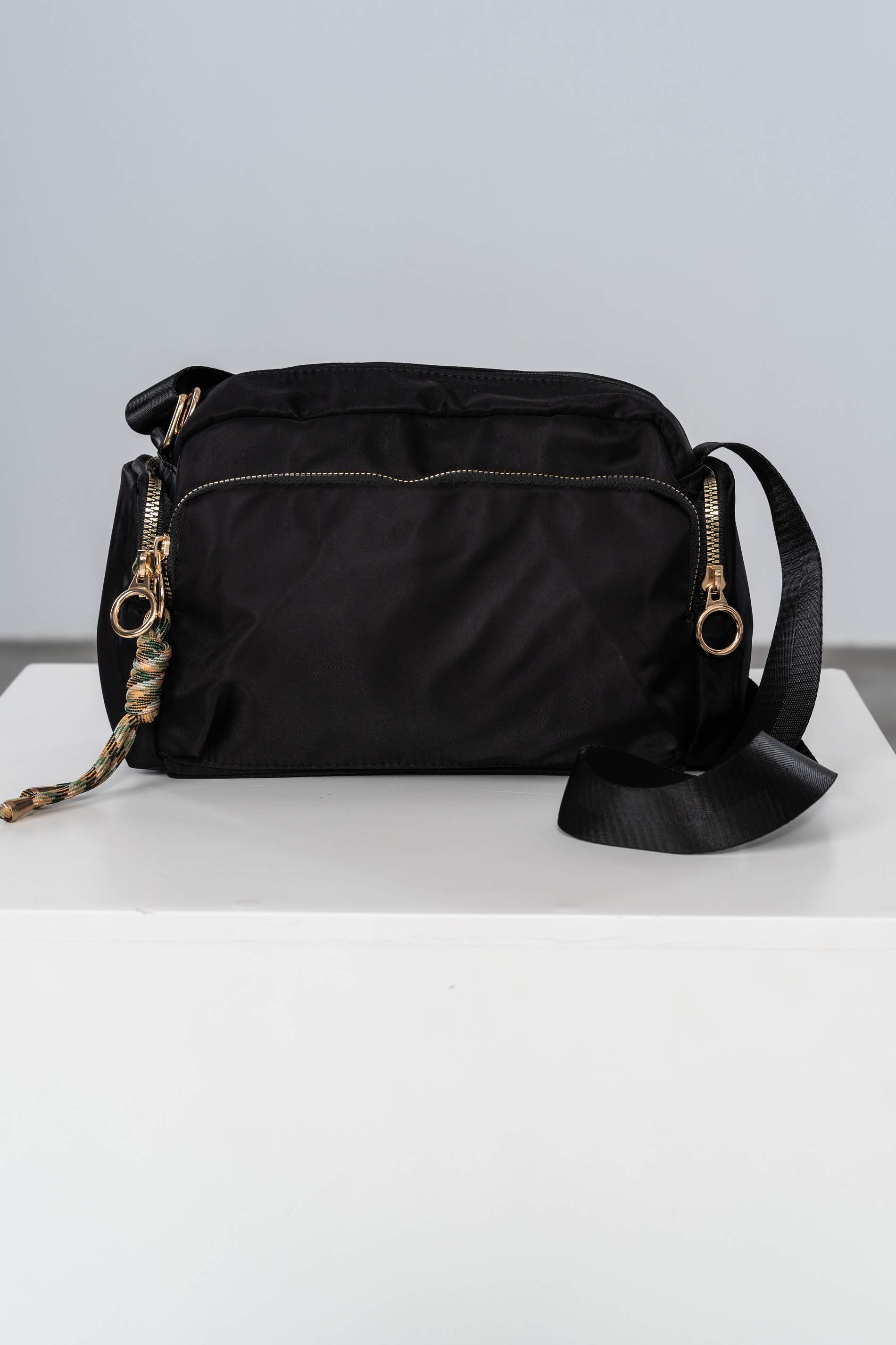 BANDOLERA NYLON COLGANTE NEGRO