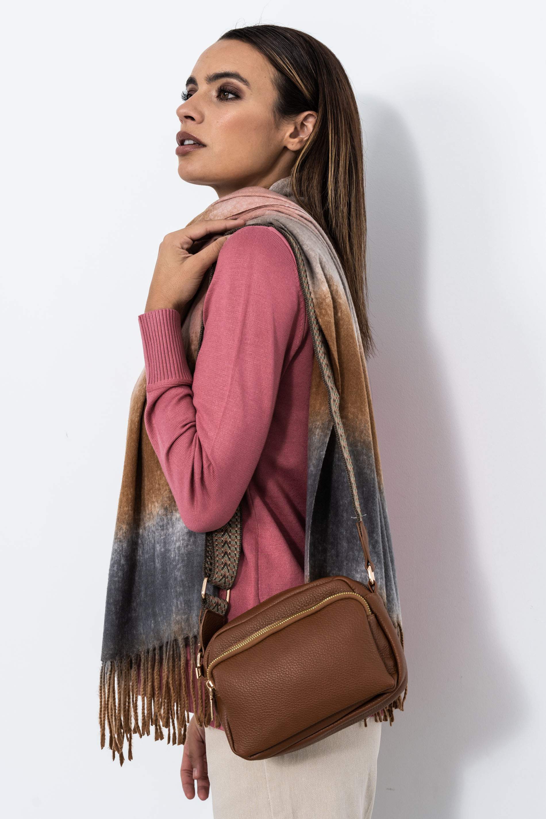 BANDOLERA BOLSILLO DELANTERO CAMEL