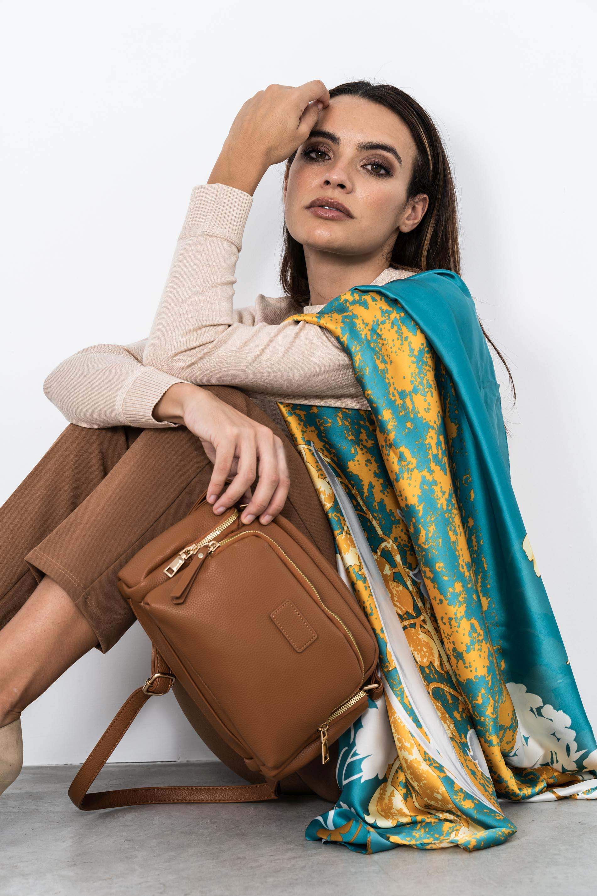 BANDOLERA BOLSILLOS CAMEL