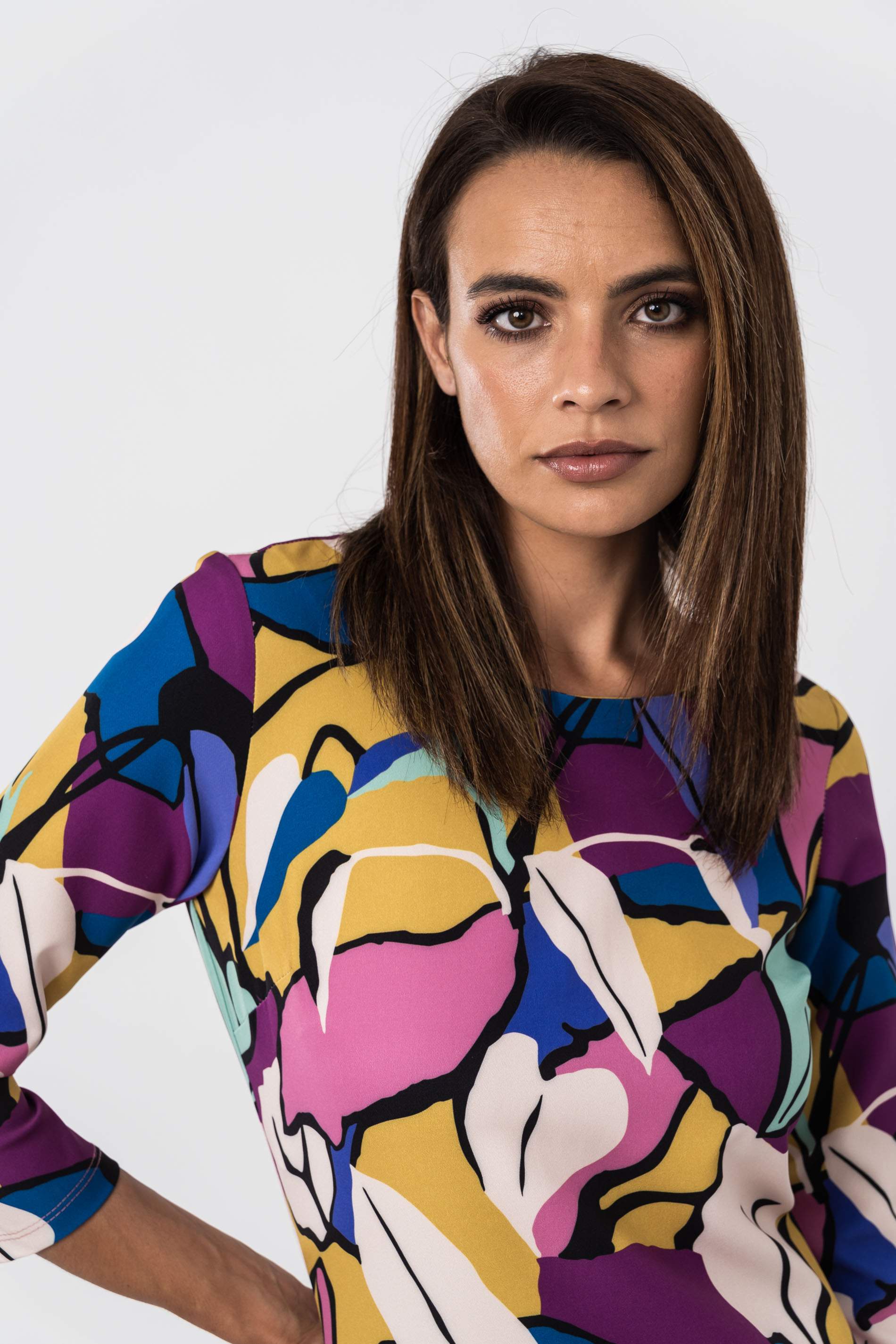 VESTIDO RECTO HOJAS COLOR