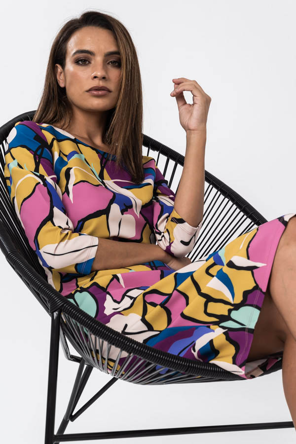 VESTIDO RECTO HOJAS COLOR