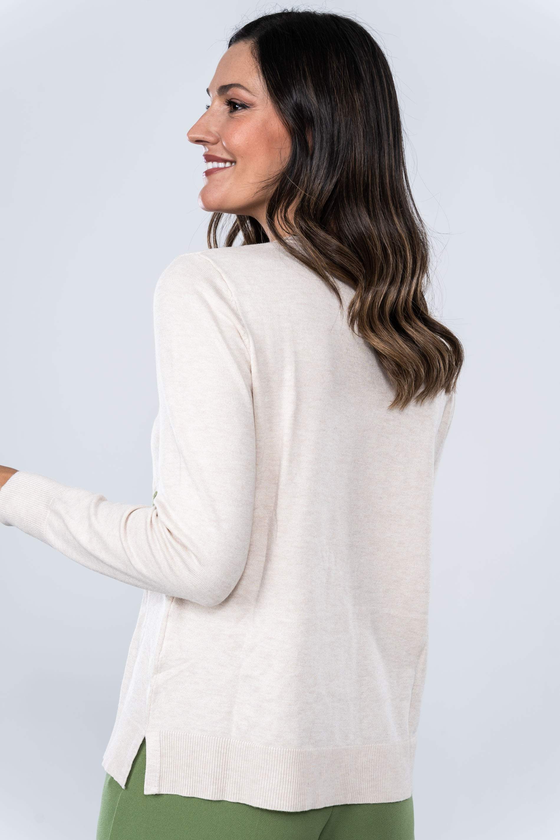 JERSEY BORDADO MARIPOSAS CRUDO