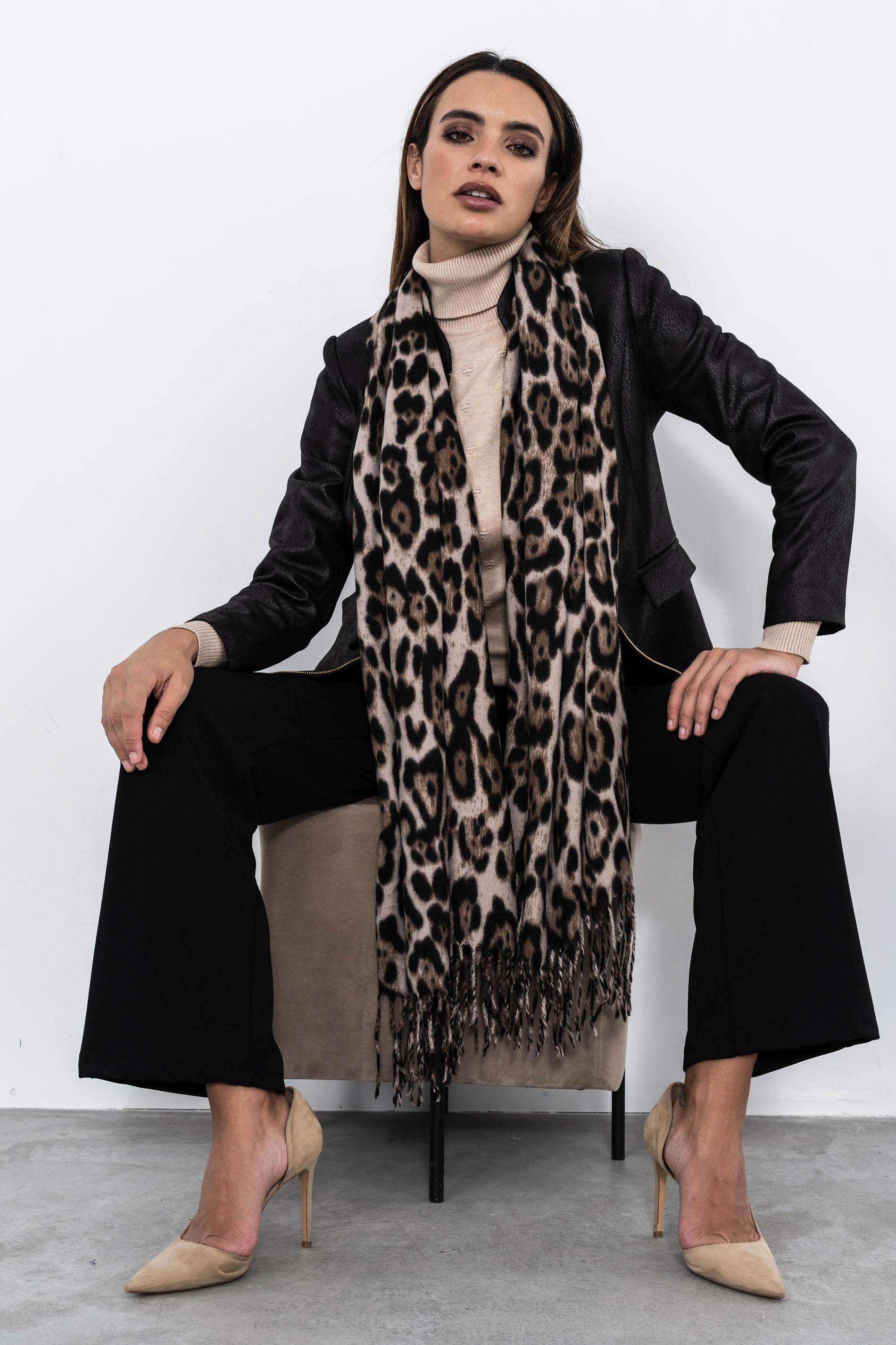 JERSEY CUELLO CISNE RELIEVE TOPITO BEIGE