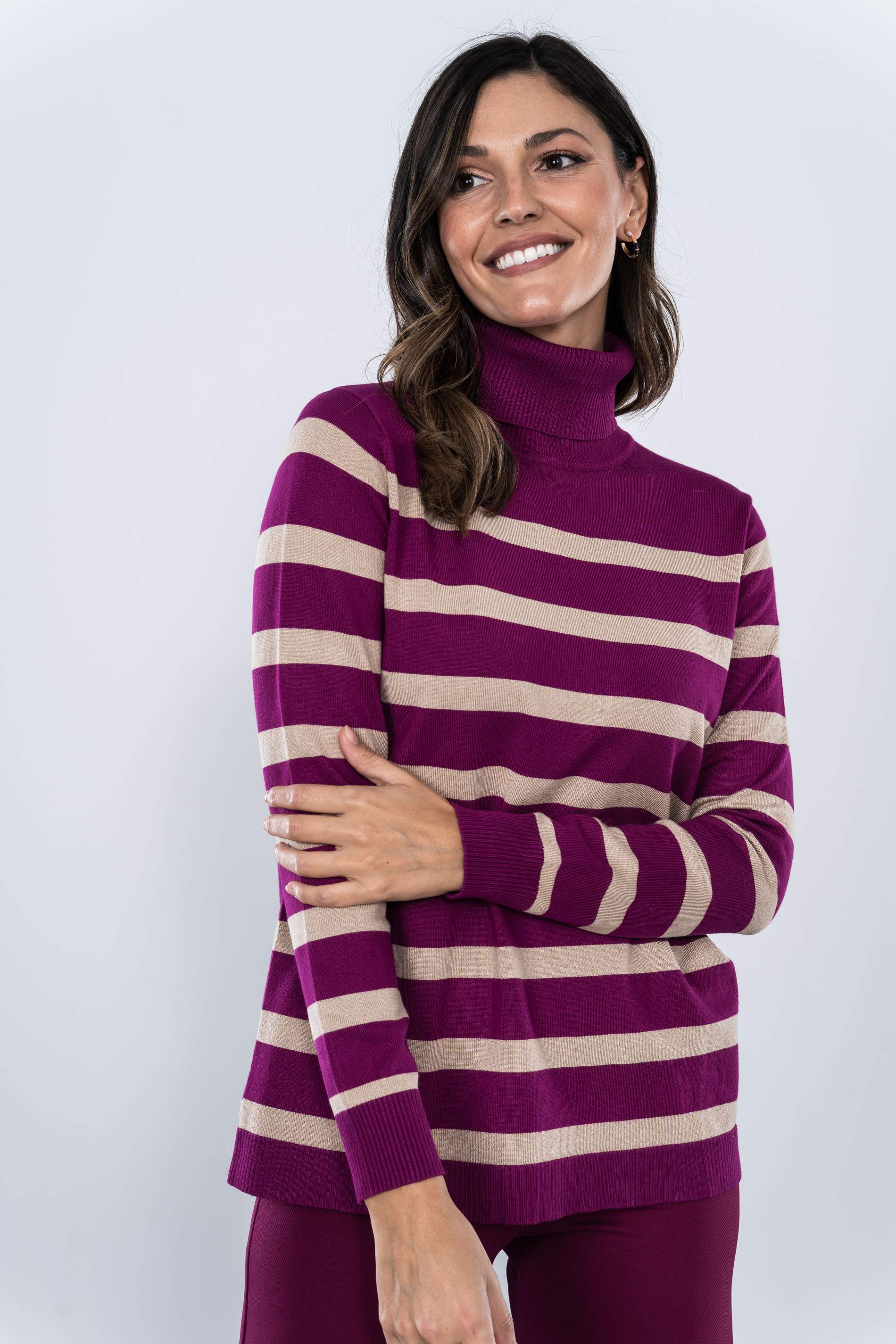 JERSEY C CISNE RAYAS BUGANVILLA