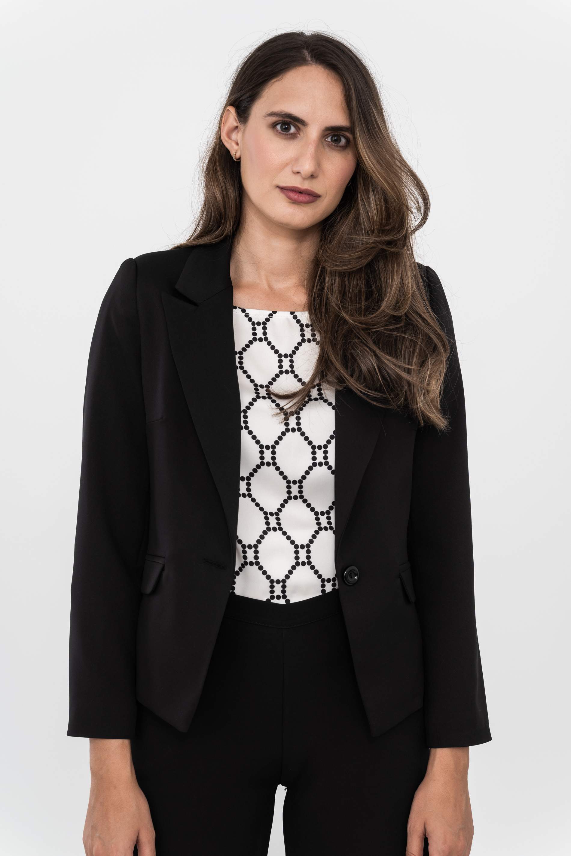 AMERICANA BOTON CORTA NEGRO