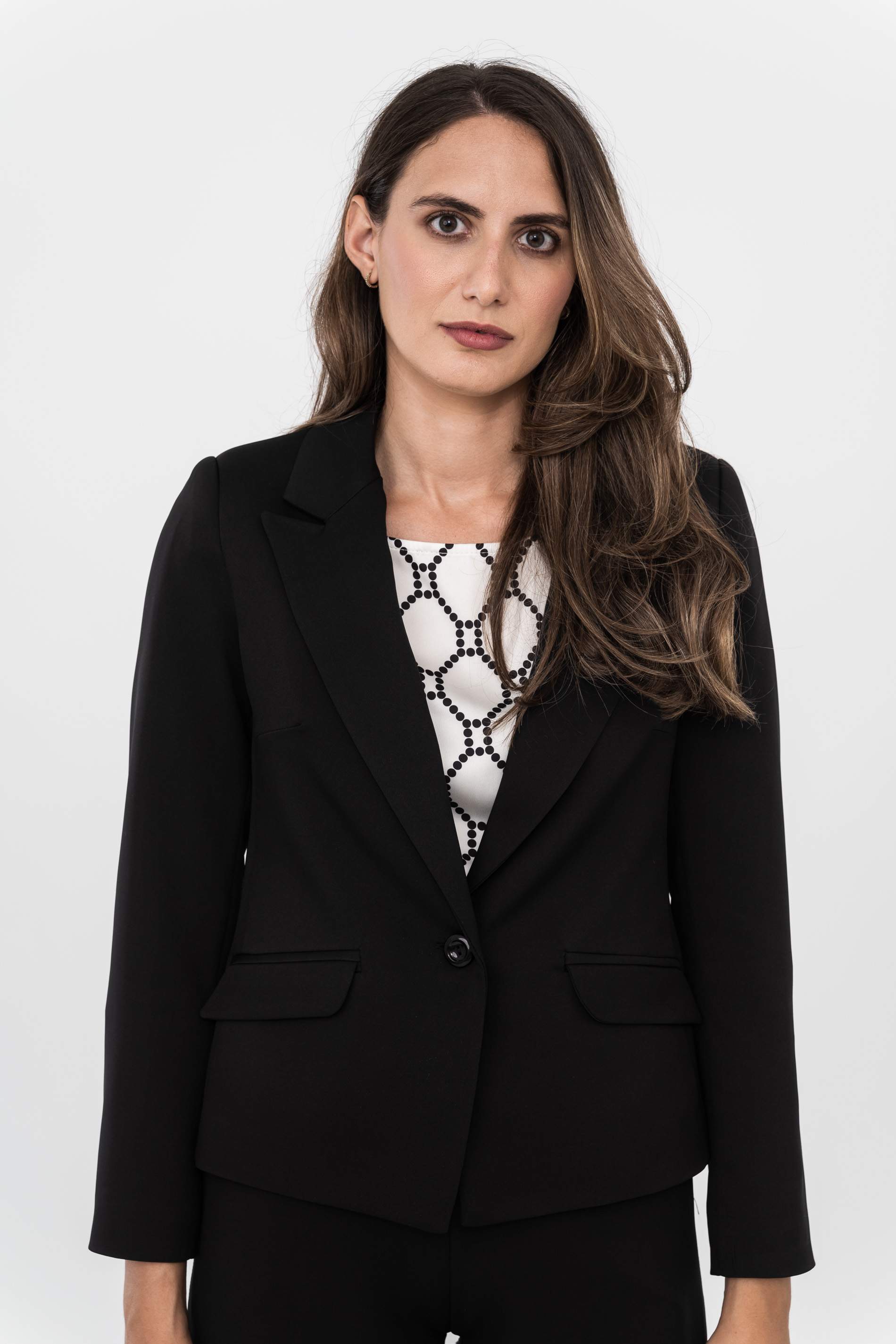 AMERICANA BOTON CORTA NEGRO