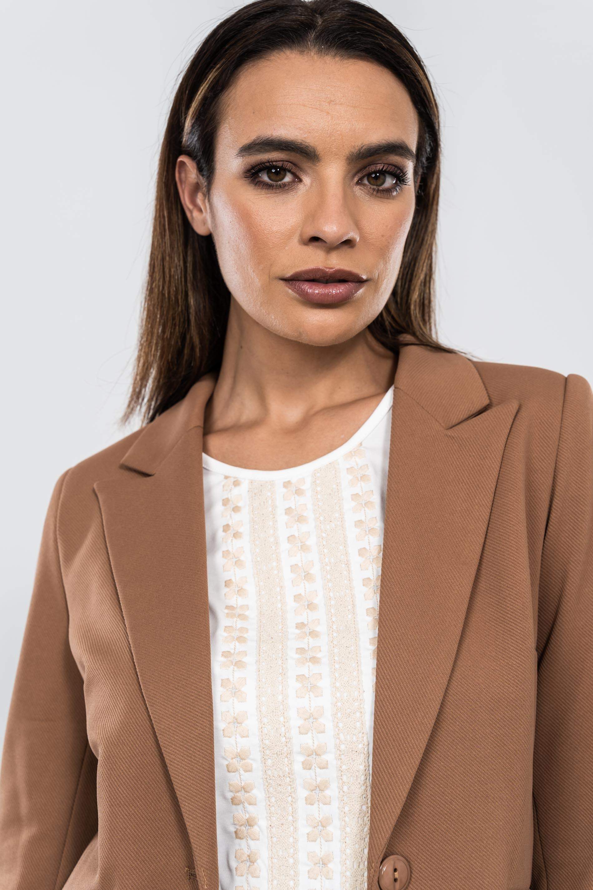 AMERICANA 1 BOTON DIAGONAL CAMEL