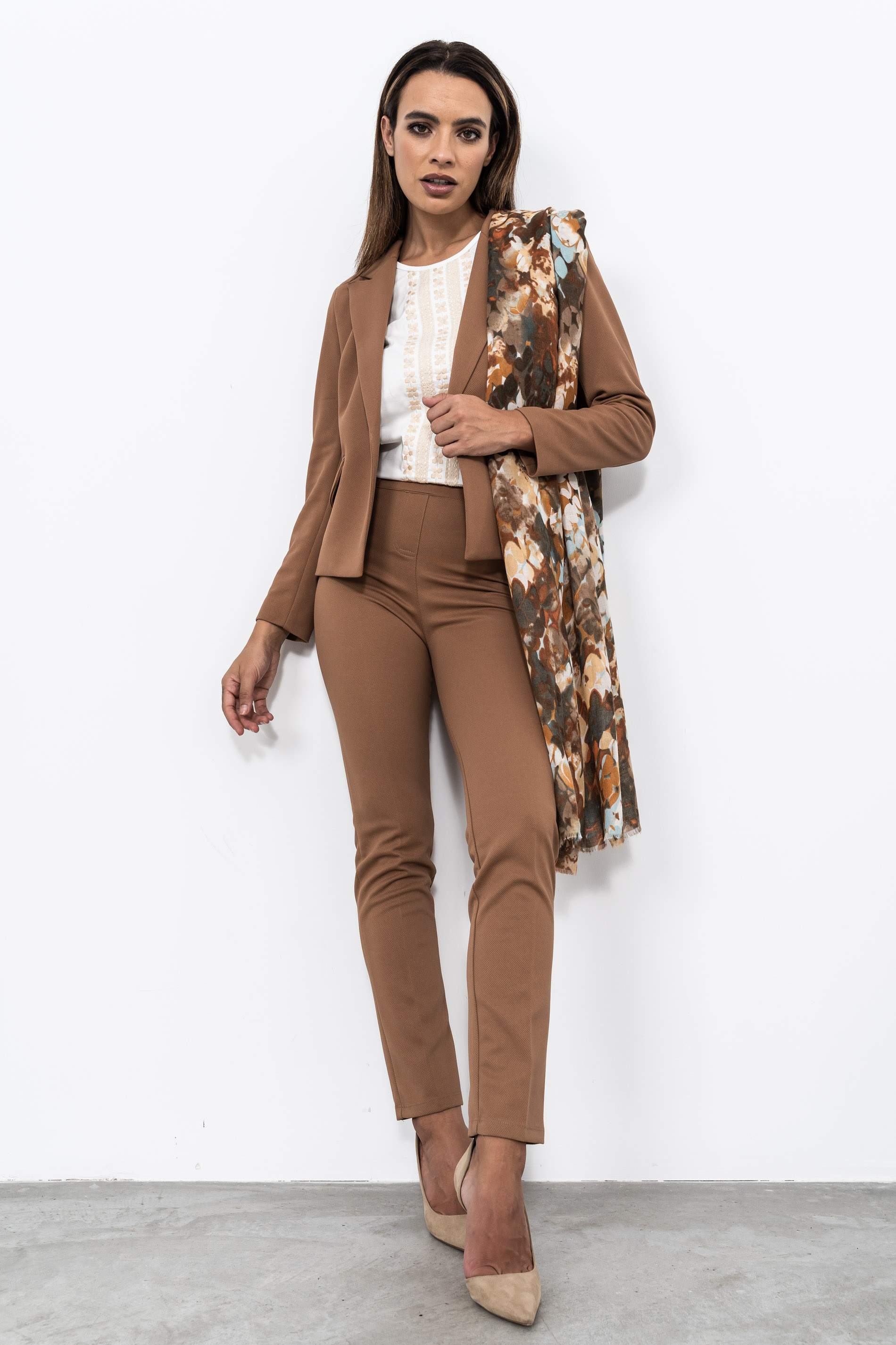 AMERICANA 1 BOTON DIAGONAL CAMEL