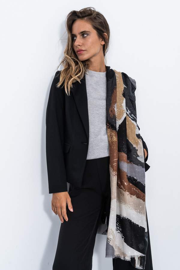 AMERICANA 1 BOTON DIAGONAL NEGRO