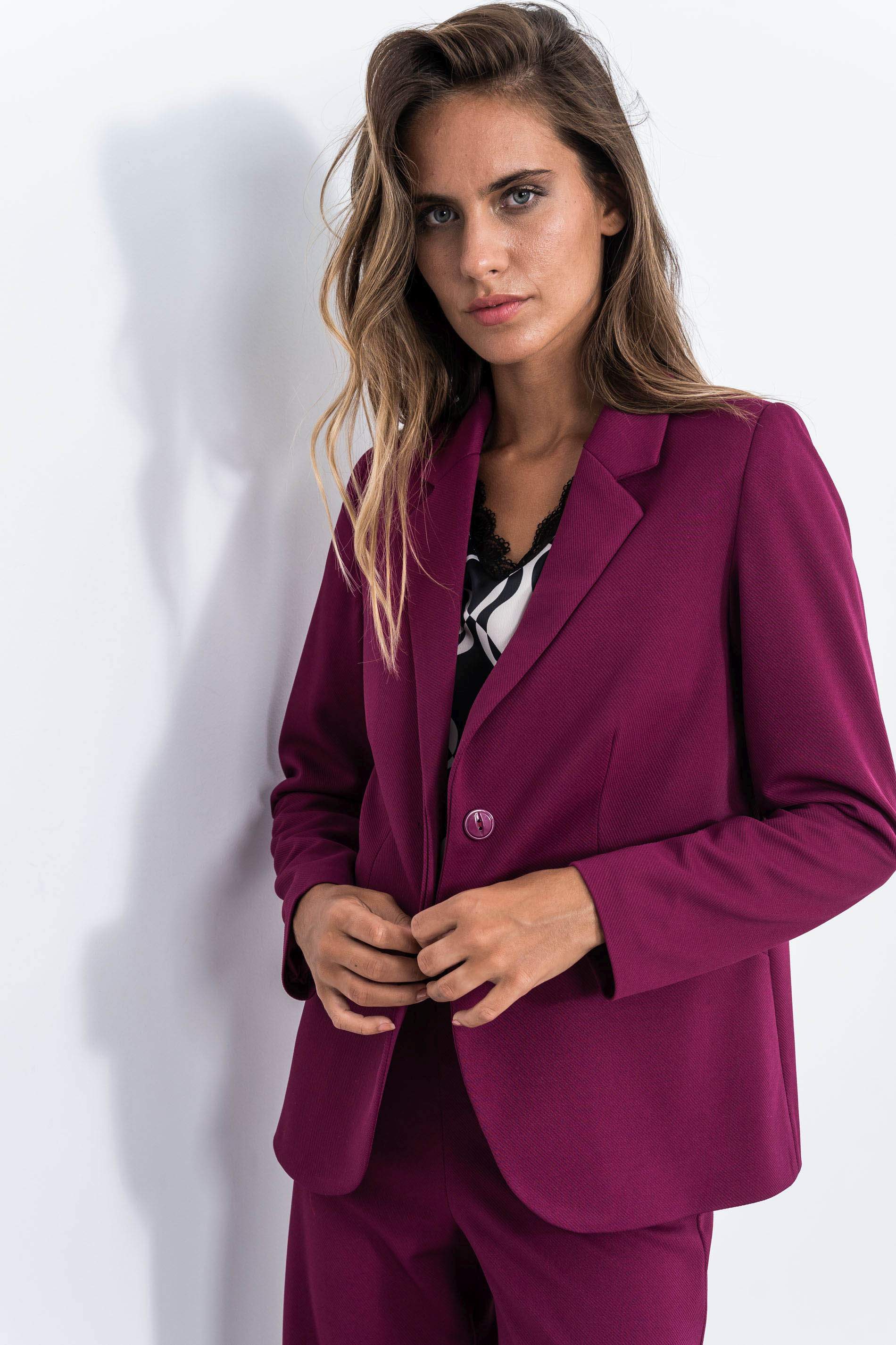 AMERICANA DOBLE BOTON BERENJENA