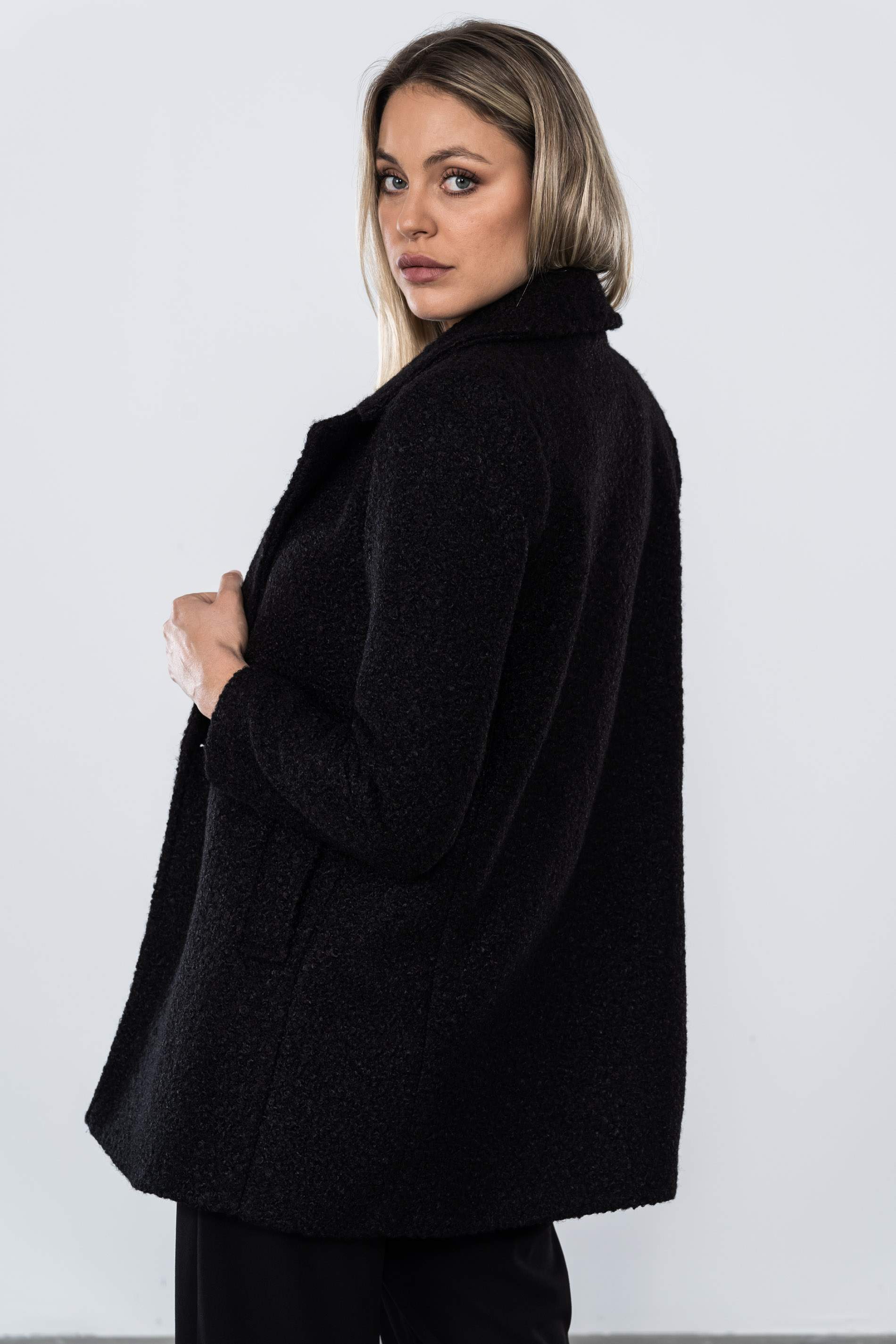 ABRIGO CRUZADO BAGUILLA NEGRO