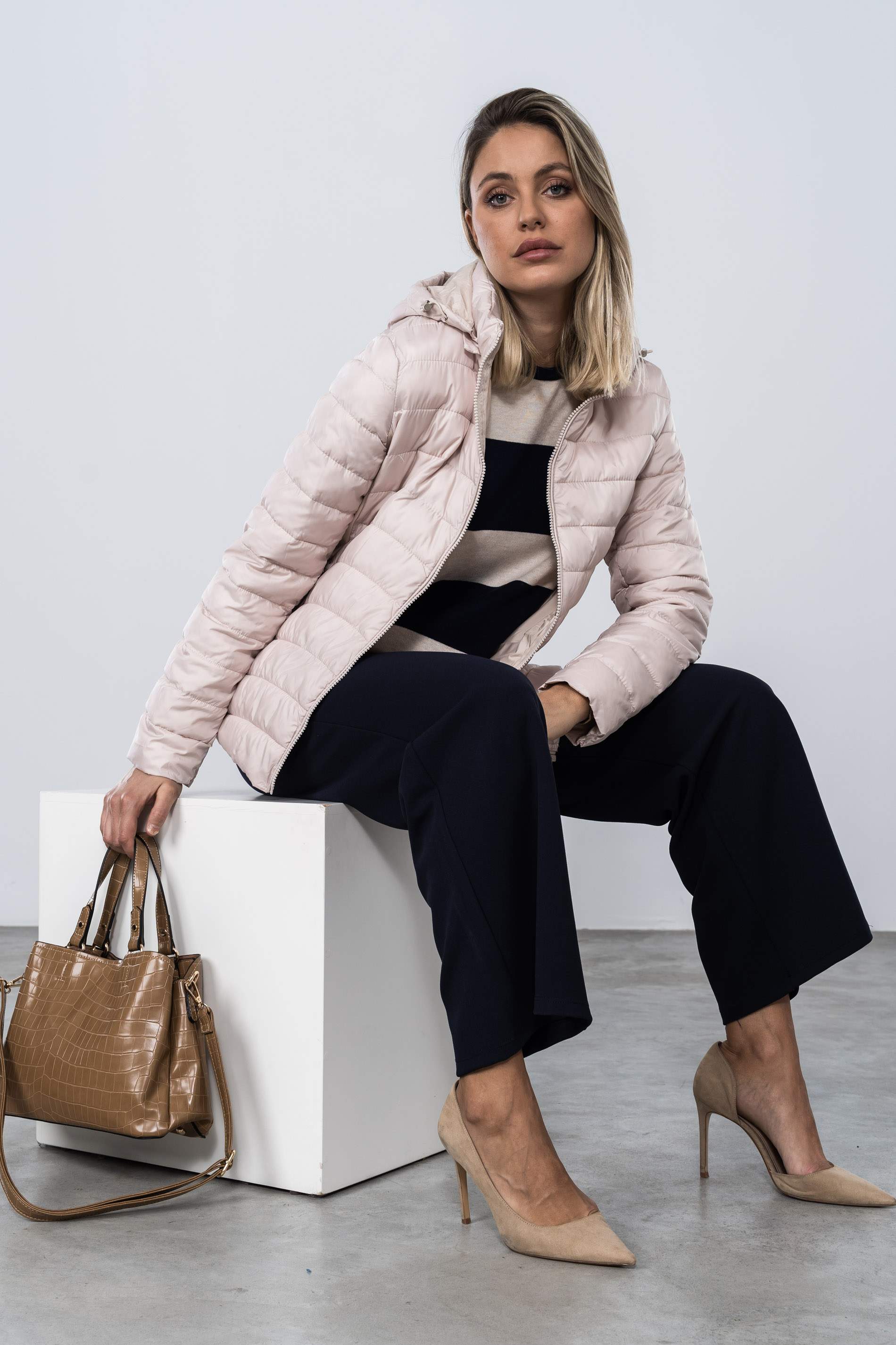 PANTALON ANCHO BOTONES MARINO