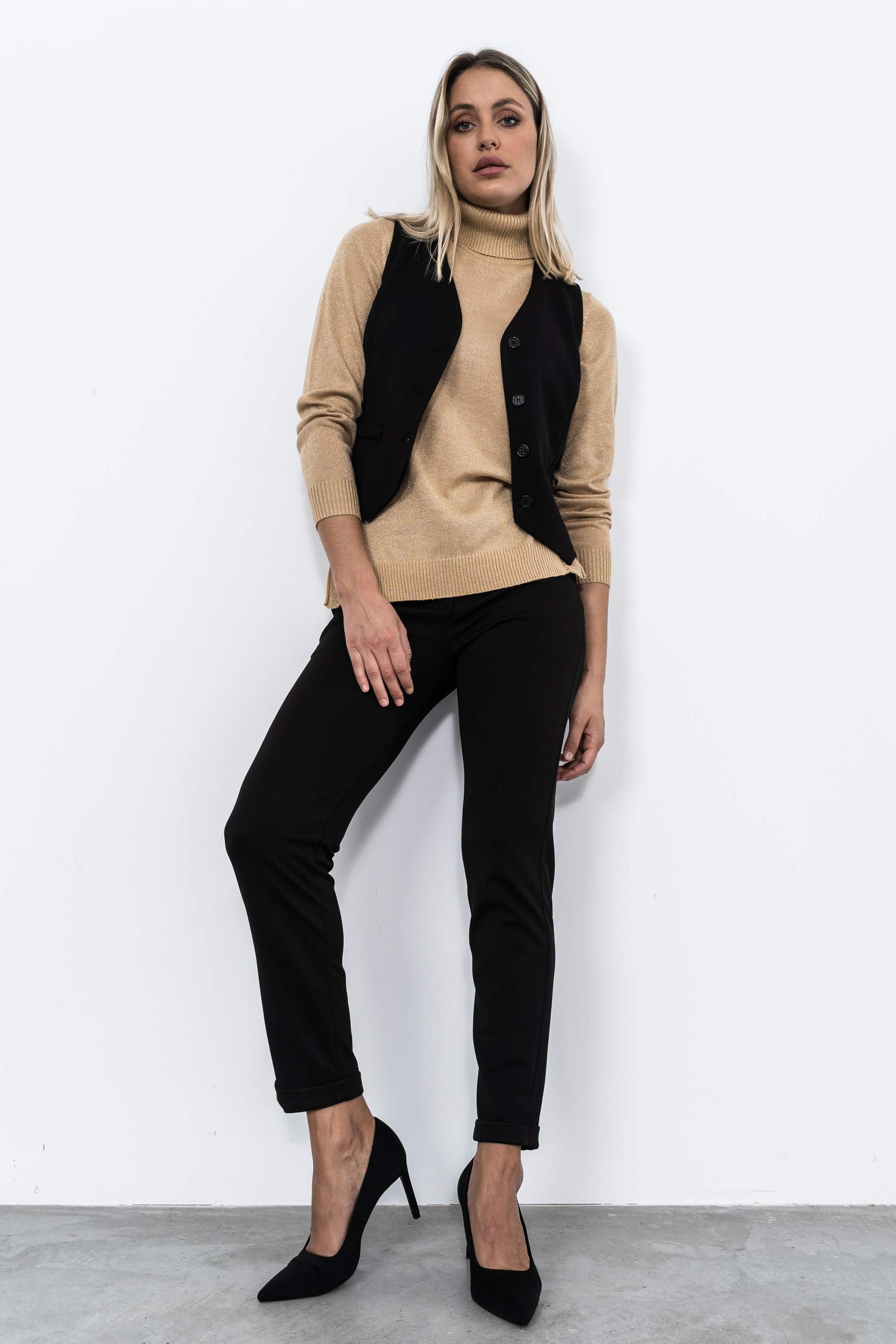 CHALECO BOTONES NEGRO