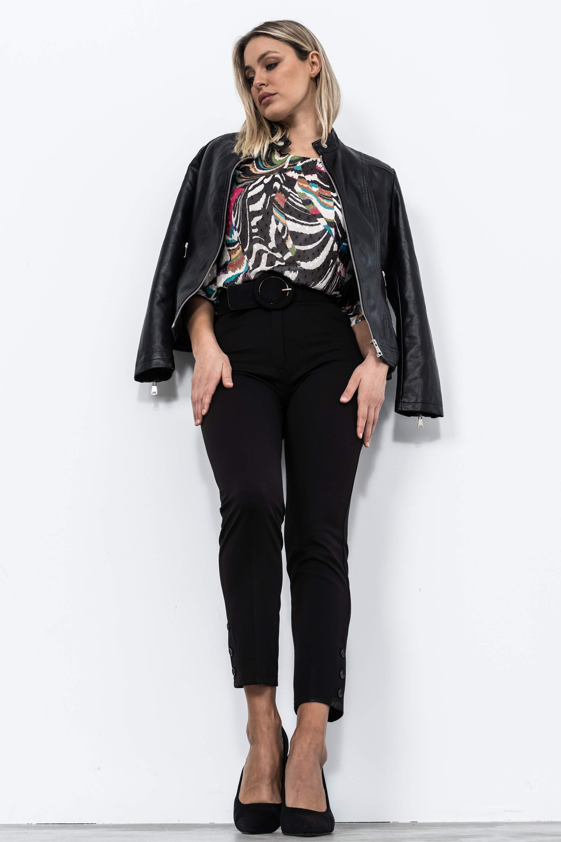 PANTALON BOTONES BAJO NEGRO