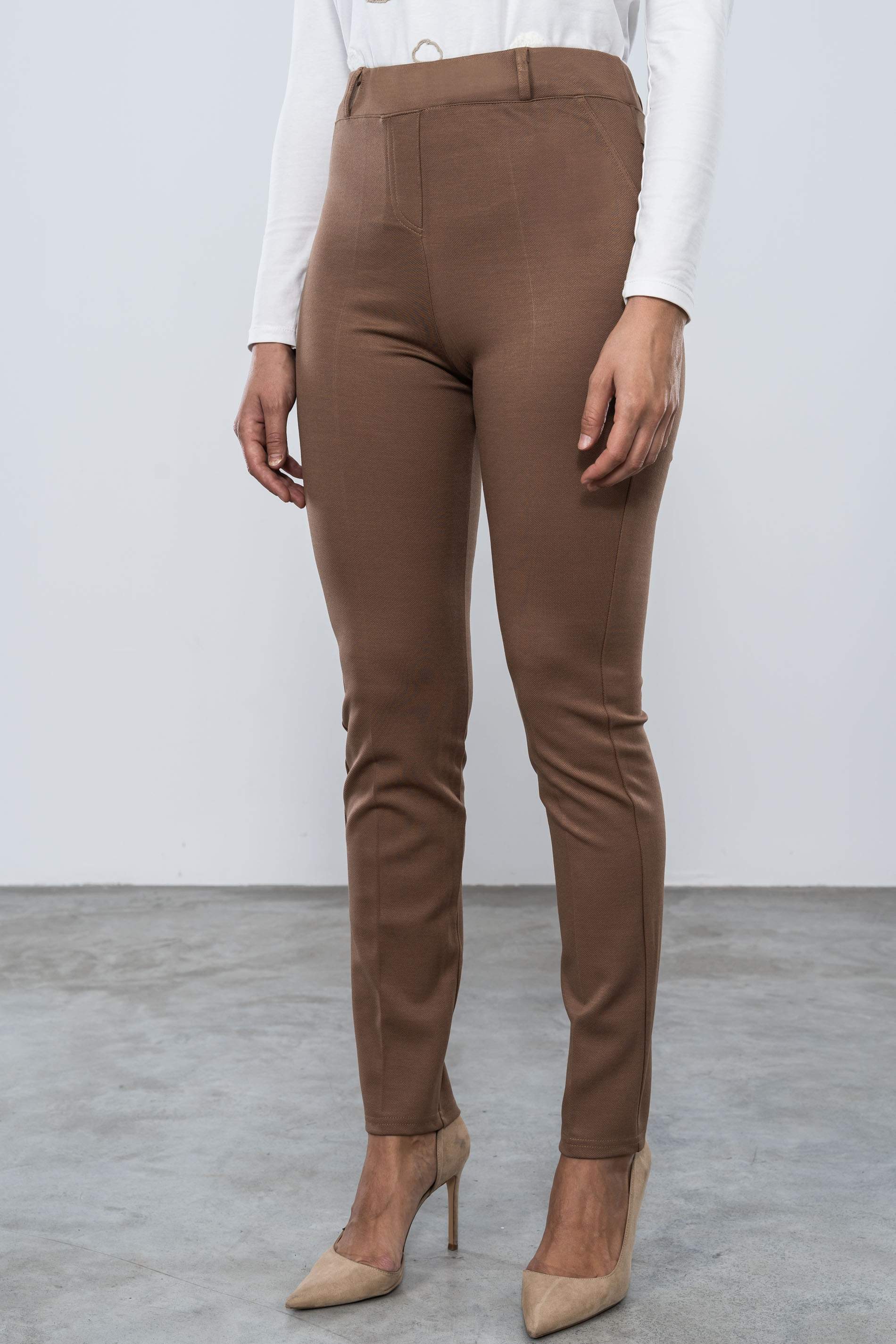 LEGGINS 5 BOLSILLOS CAMEL
