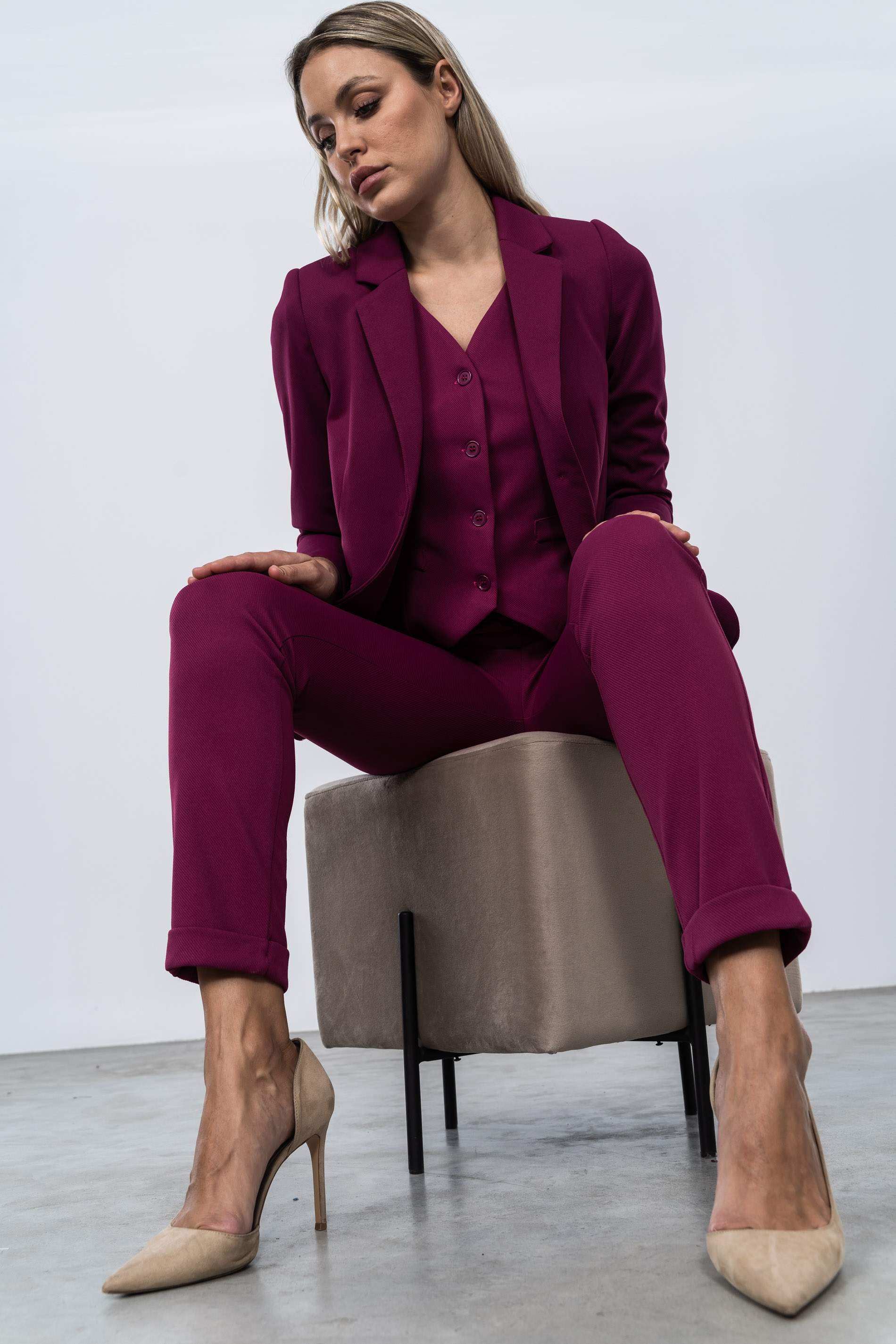 PANTALON HOLGADO VUELTA BURDEOS