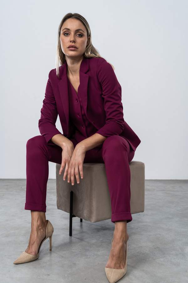 PANTALON HOLGADO VUELTA BURDEOS