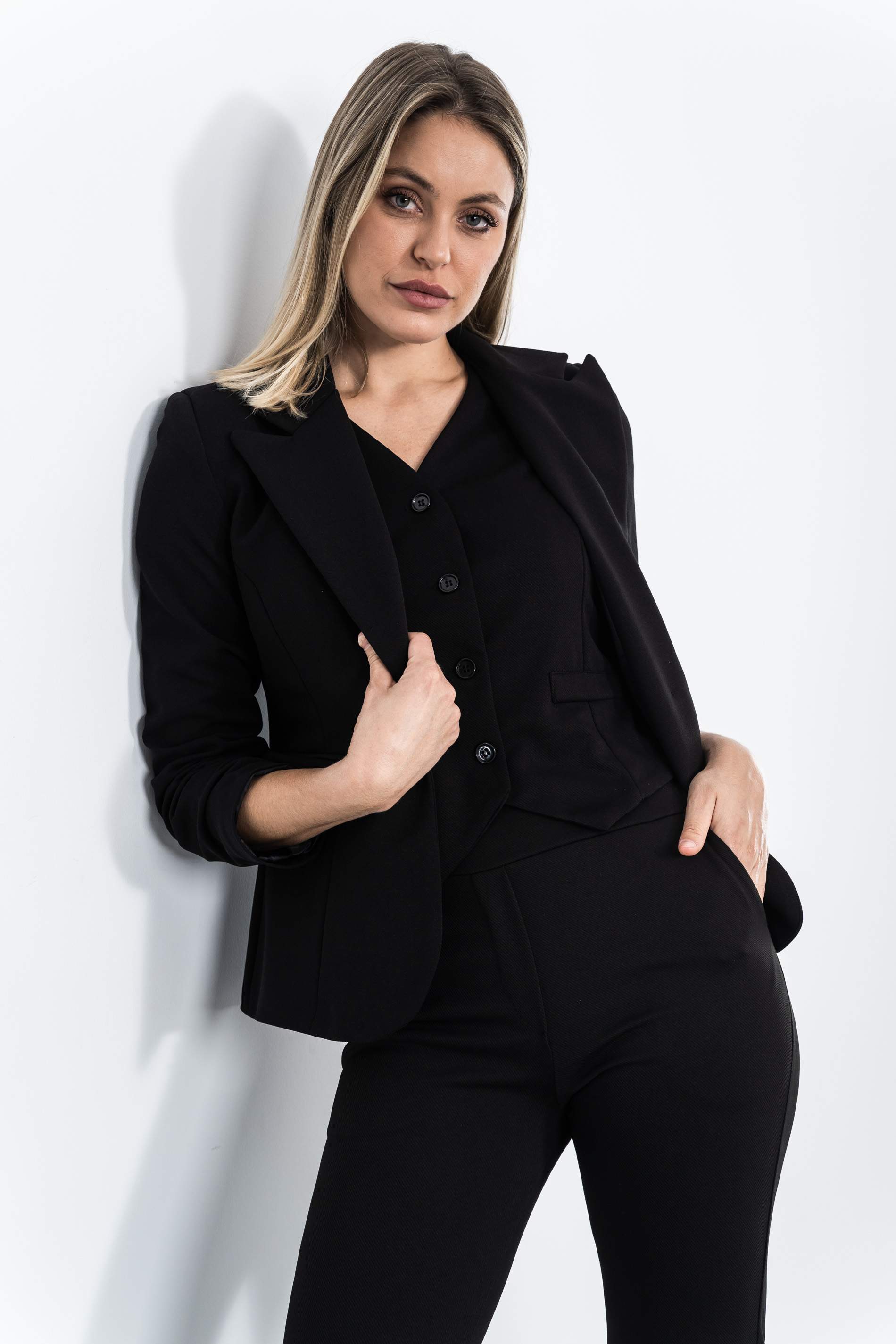 PANTALON HOLGADO VUELTA NEGRO