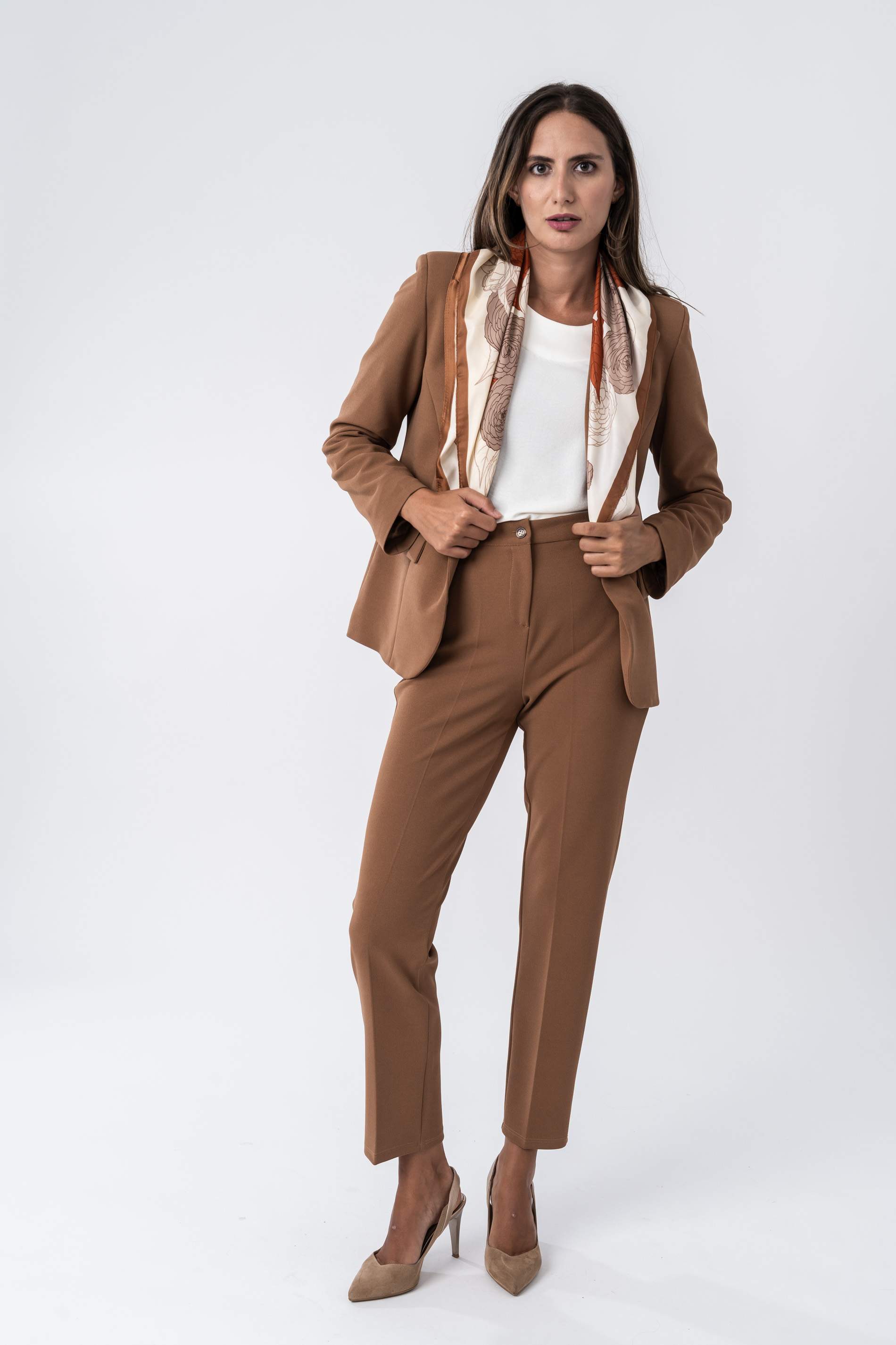 AMERICANA 1 BOTON CAMEL