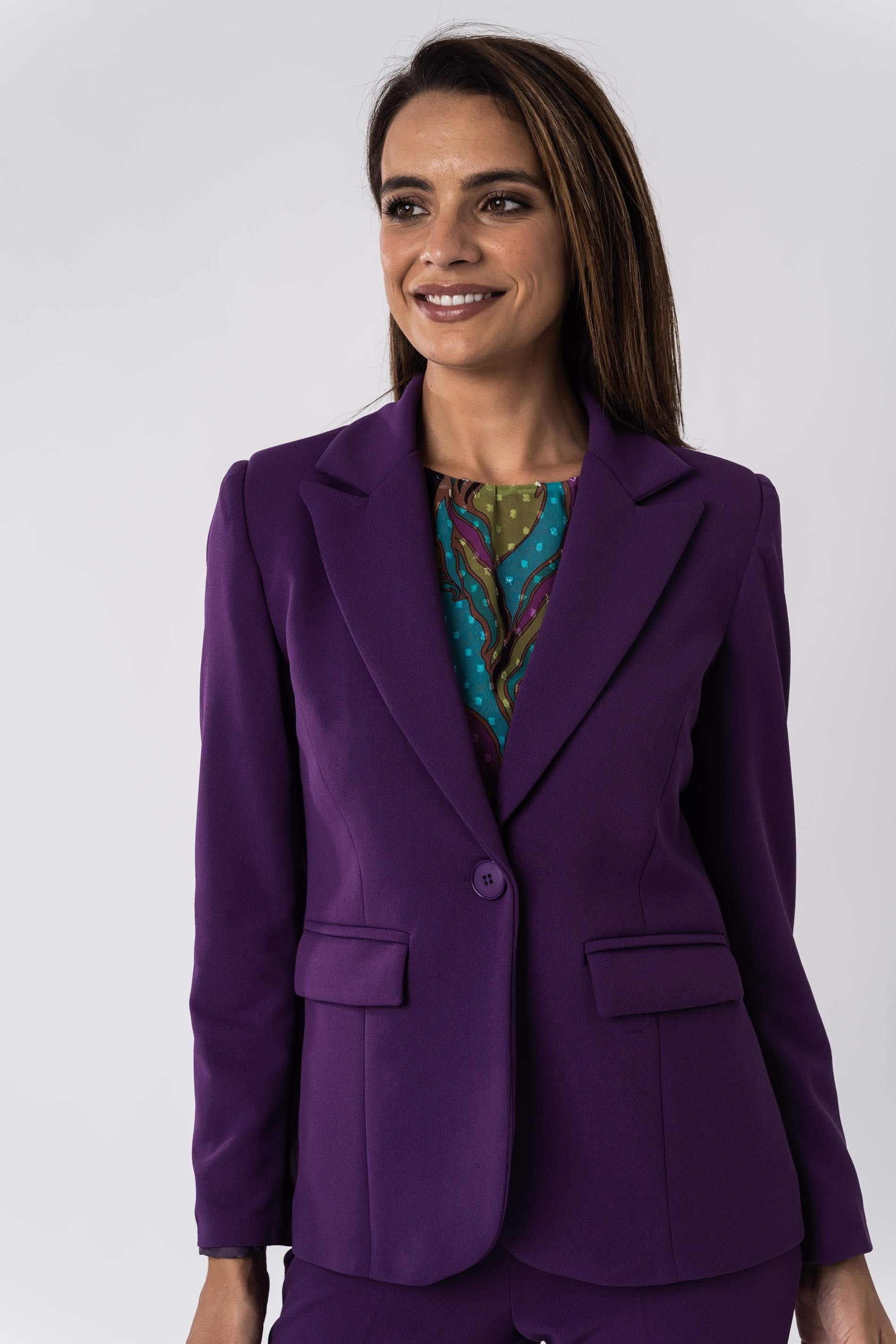 AMERICANA 1 BOTON MORADO