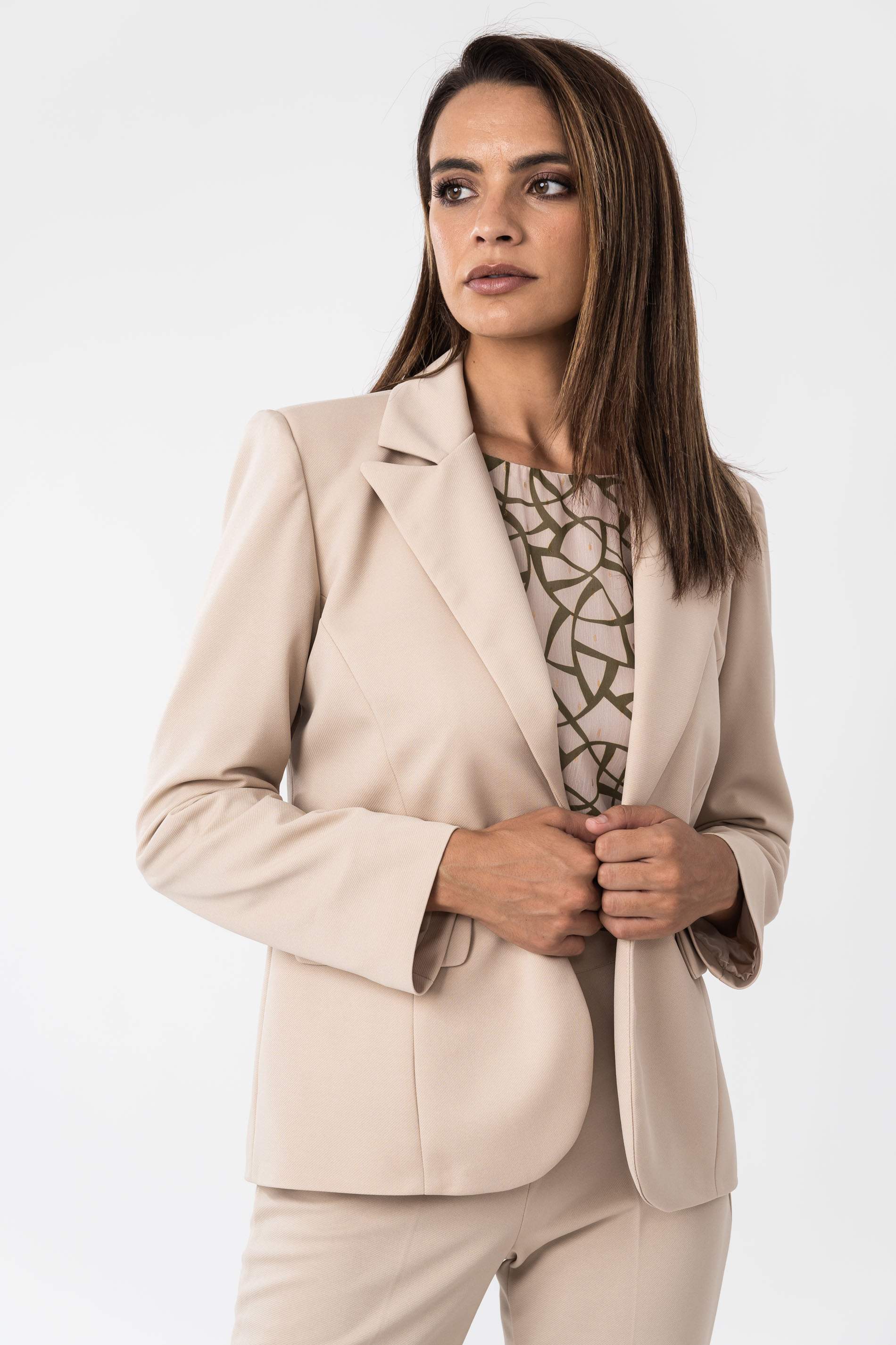 AMERICANA 1 BOTON BEIGE