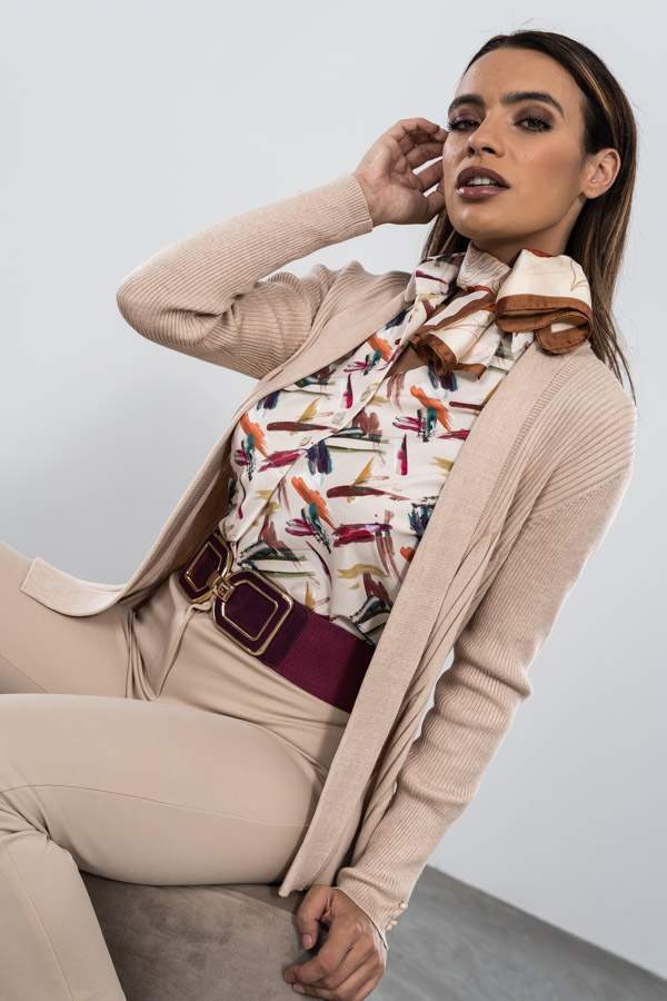 BLUSA BOTONES TABLA PINCELADAS