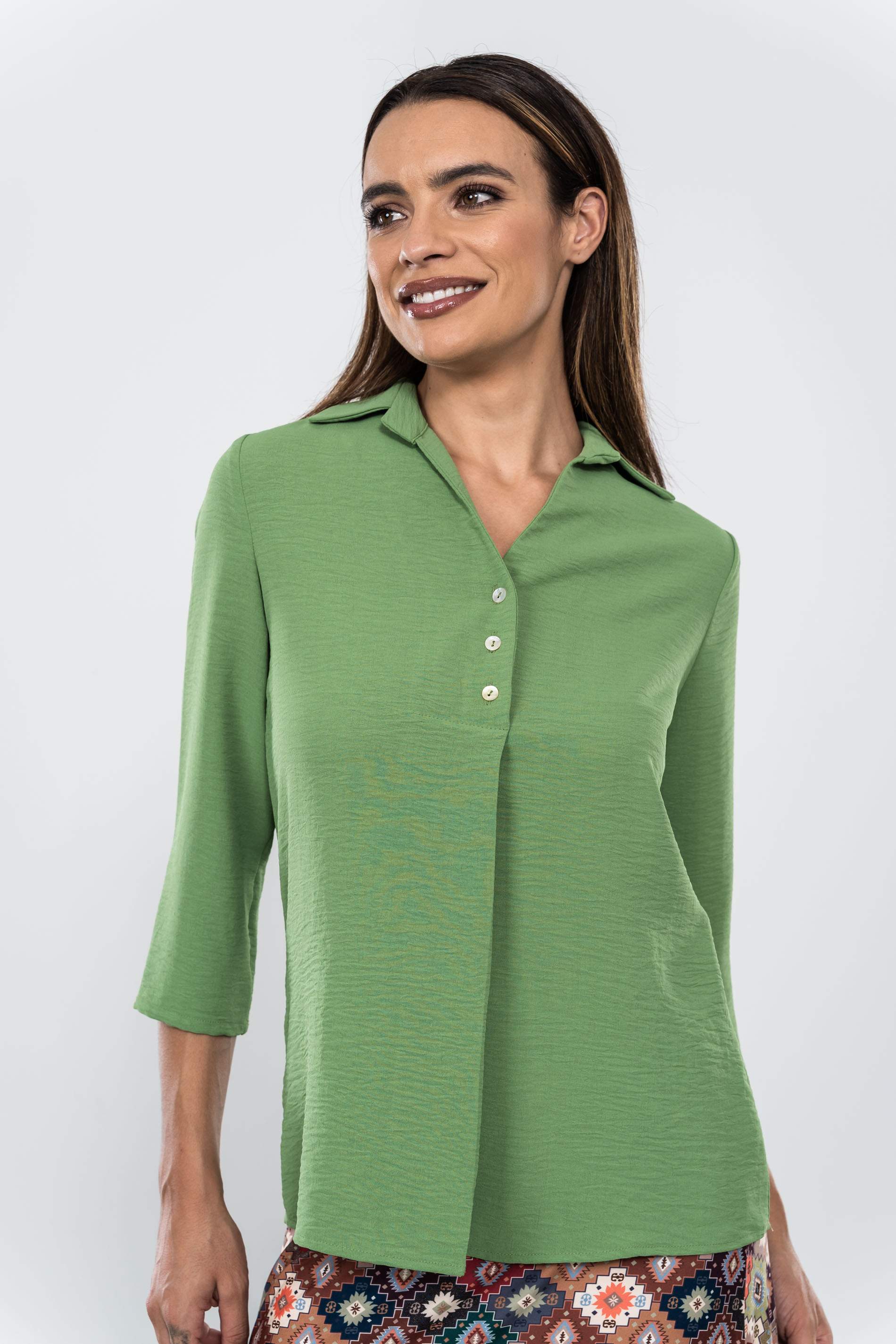 BLUSA BOTONES TABLA OLIVA
