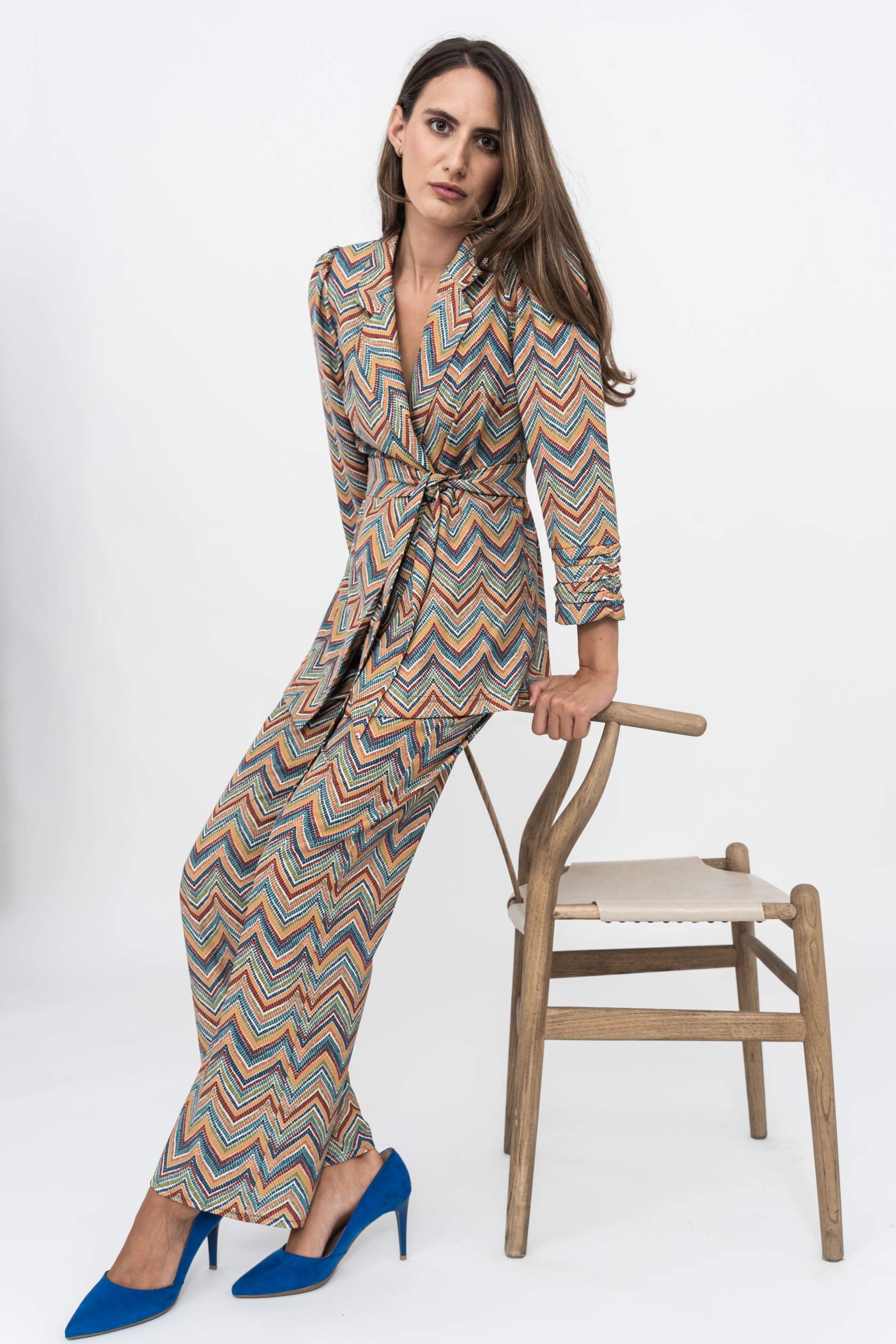 CHAQUETA ZIG-ZAG CINTURON