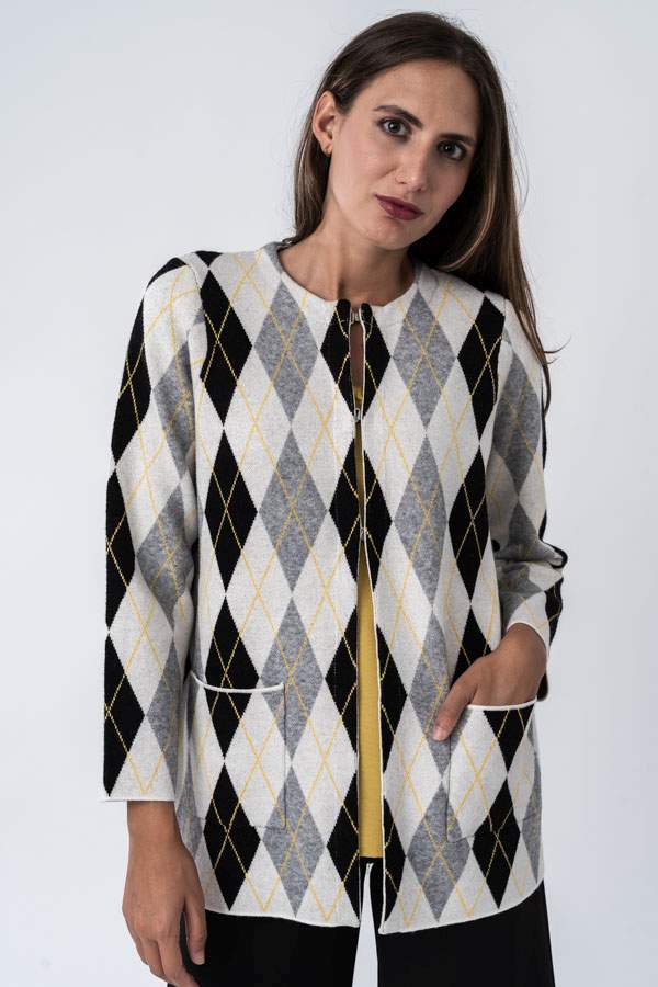 CHAQUETA PUNTO ROMBOS