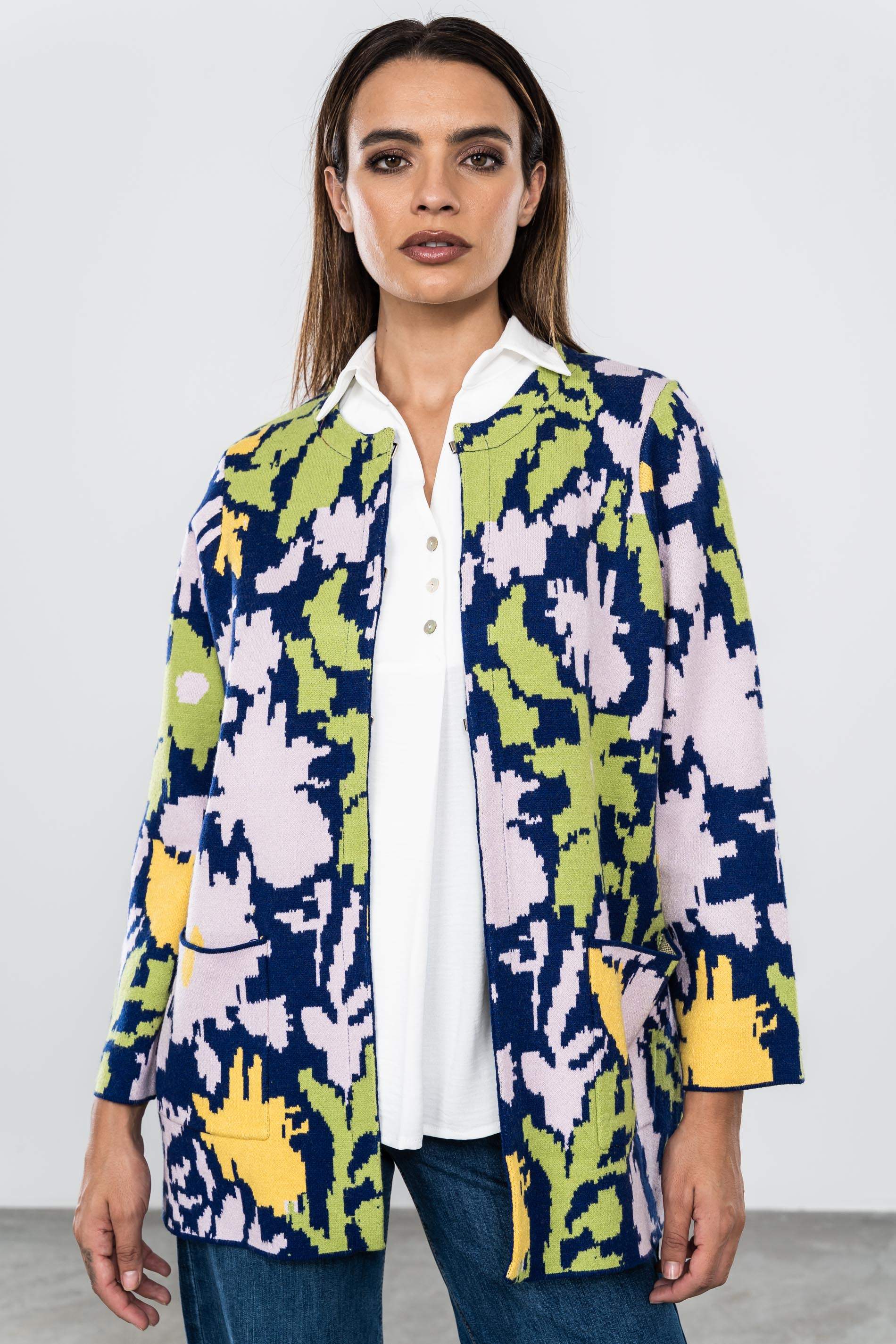 CHAQUETA PUNTO SILUETA FLOR
