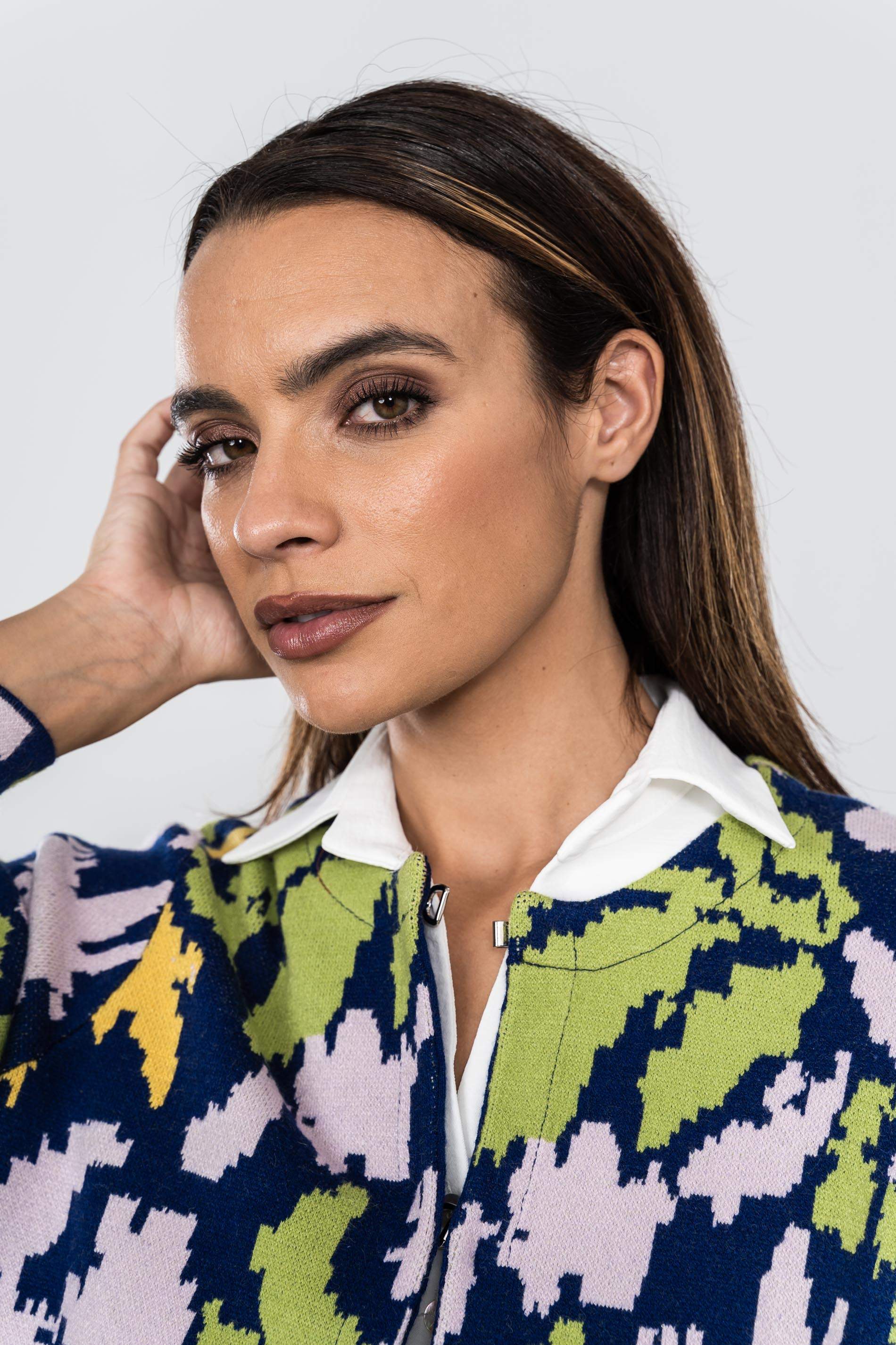 CHAQUETA PUNTO SILUETA FLOR