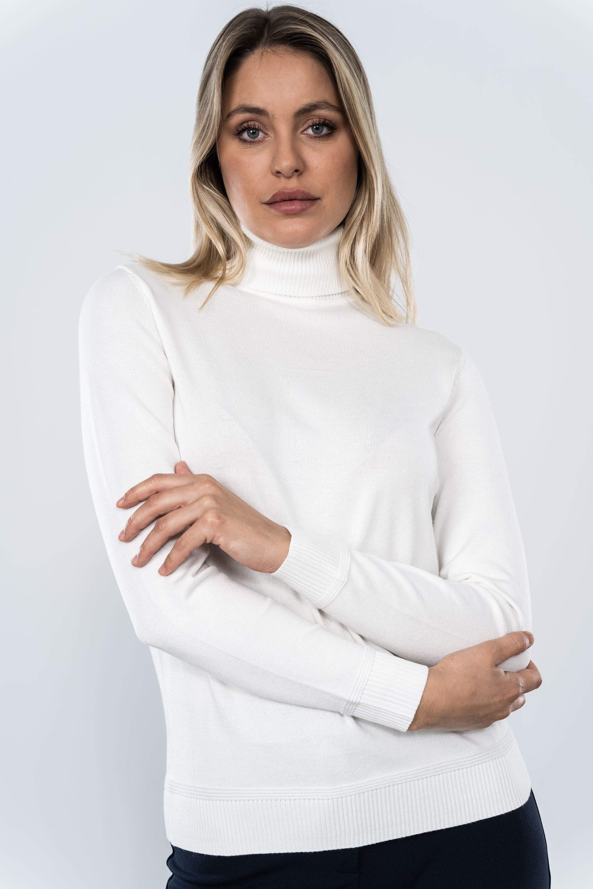 JERSEY CUELLO CISNE CRUDO