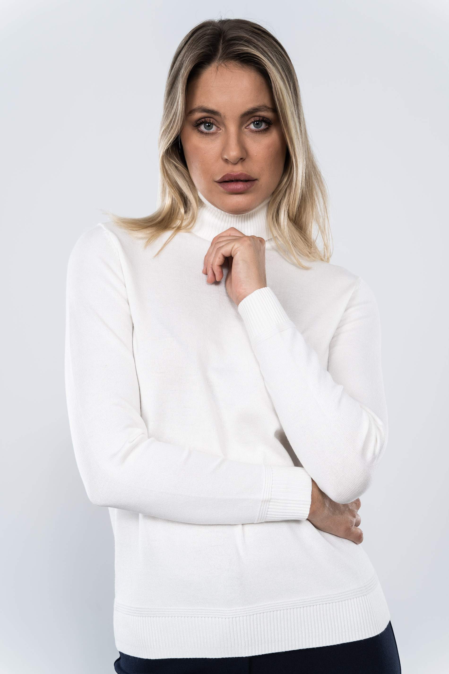 JERSEY CUELLO CISNE CRUDO