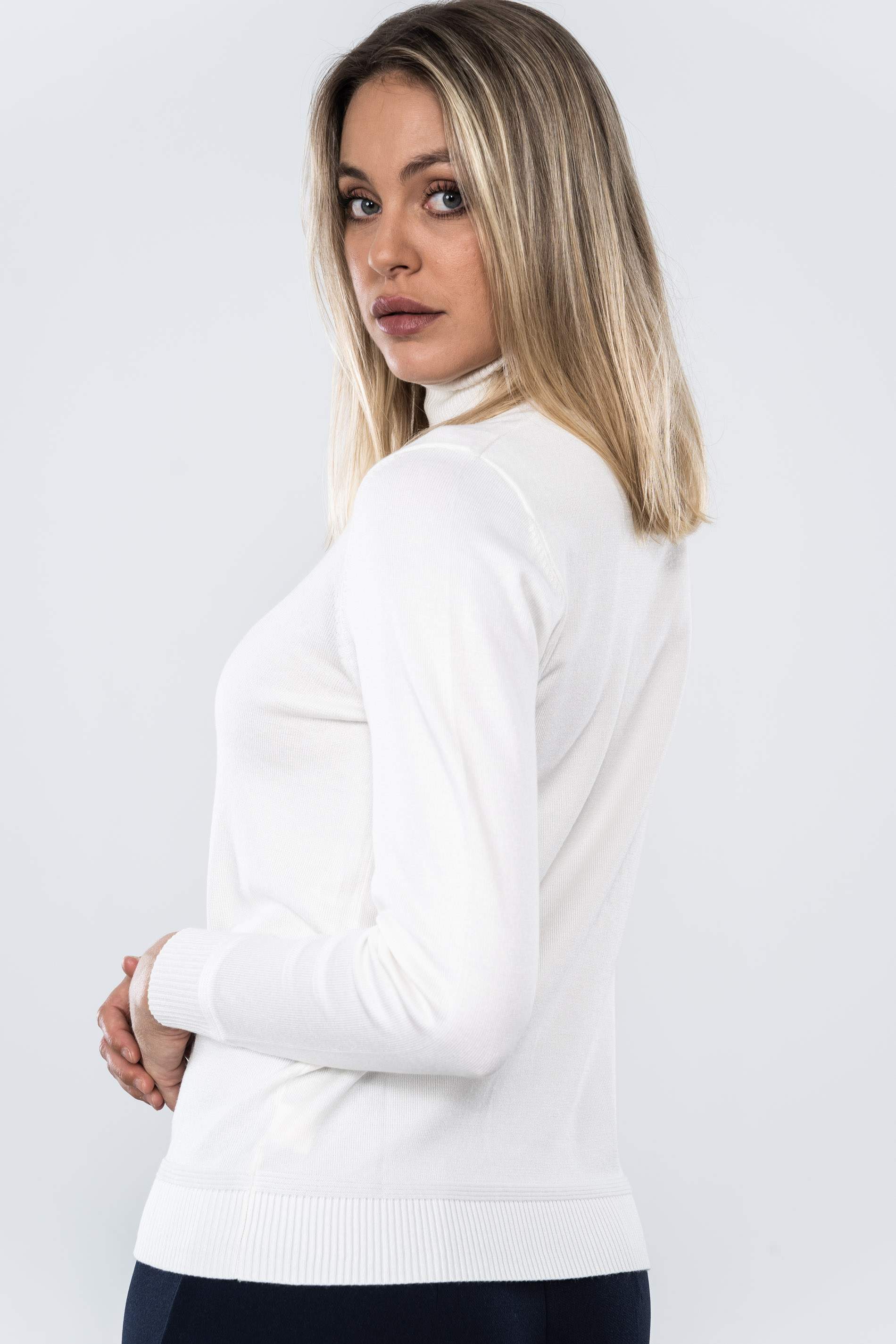 JERSEY CUELLO CISNE CRUDO