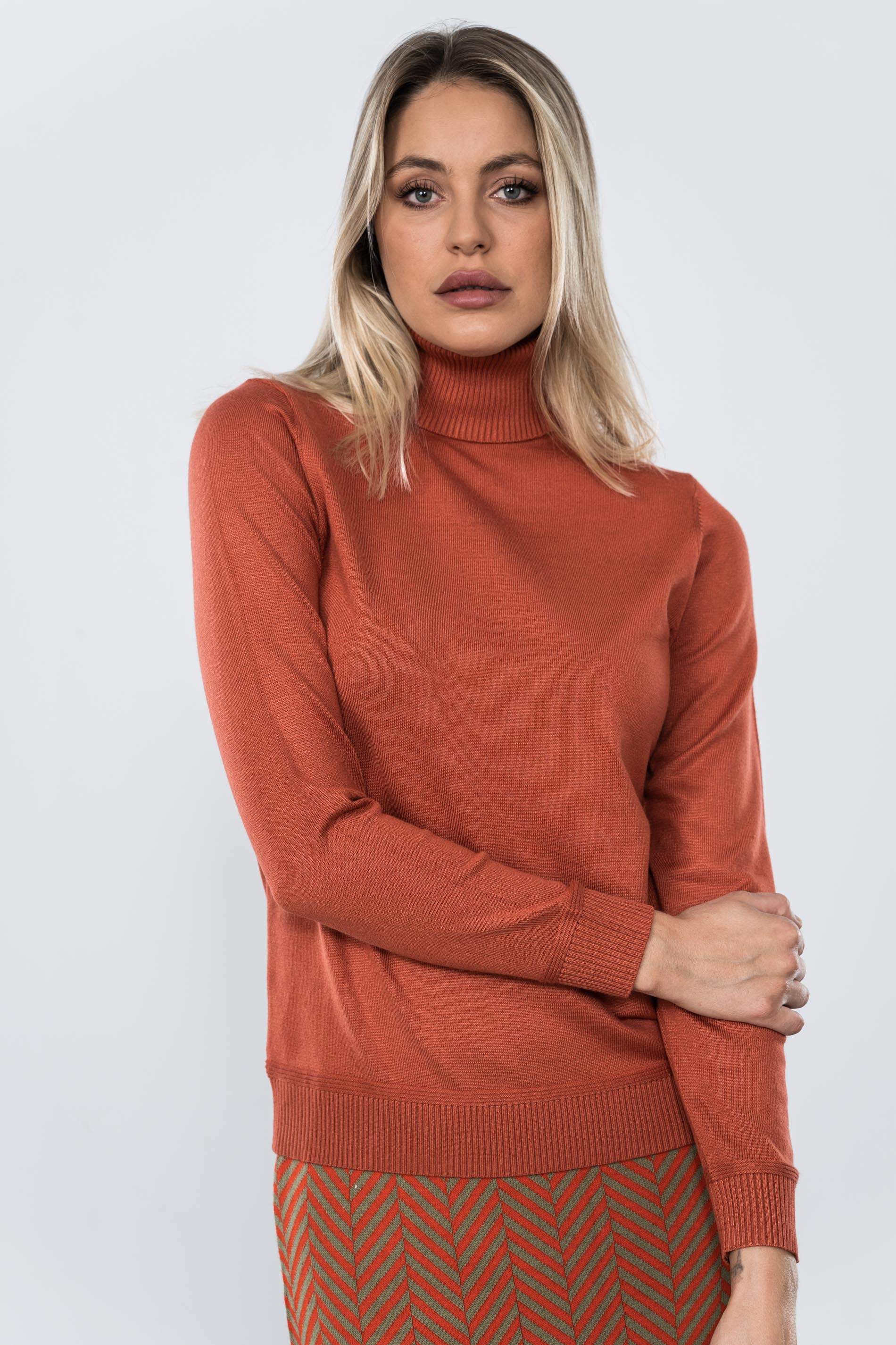 JERSEY CUELLO CISNE CALDERA