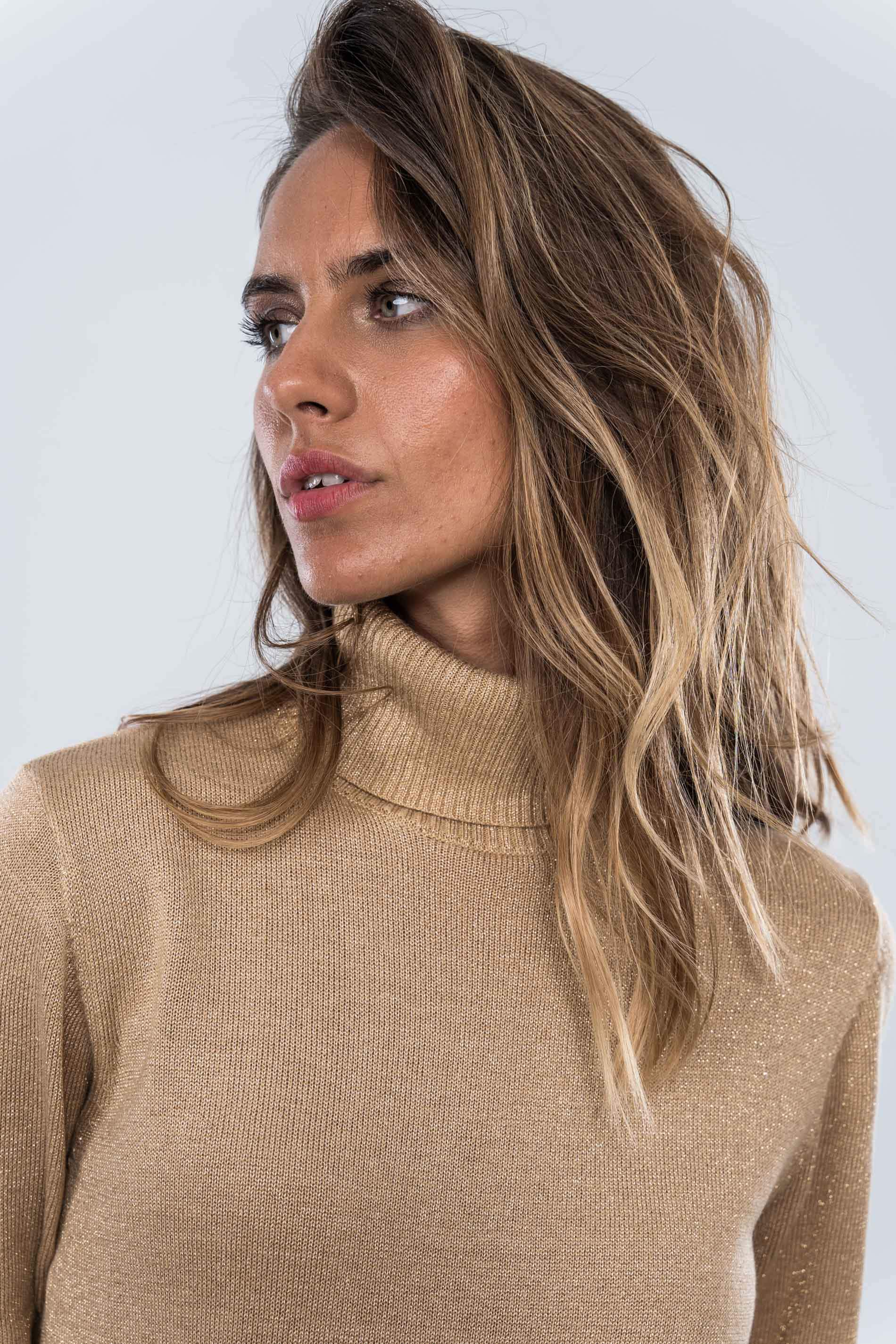 JERSEY C/CISNE LUREX BEIGE