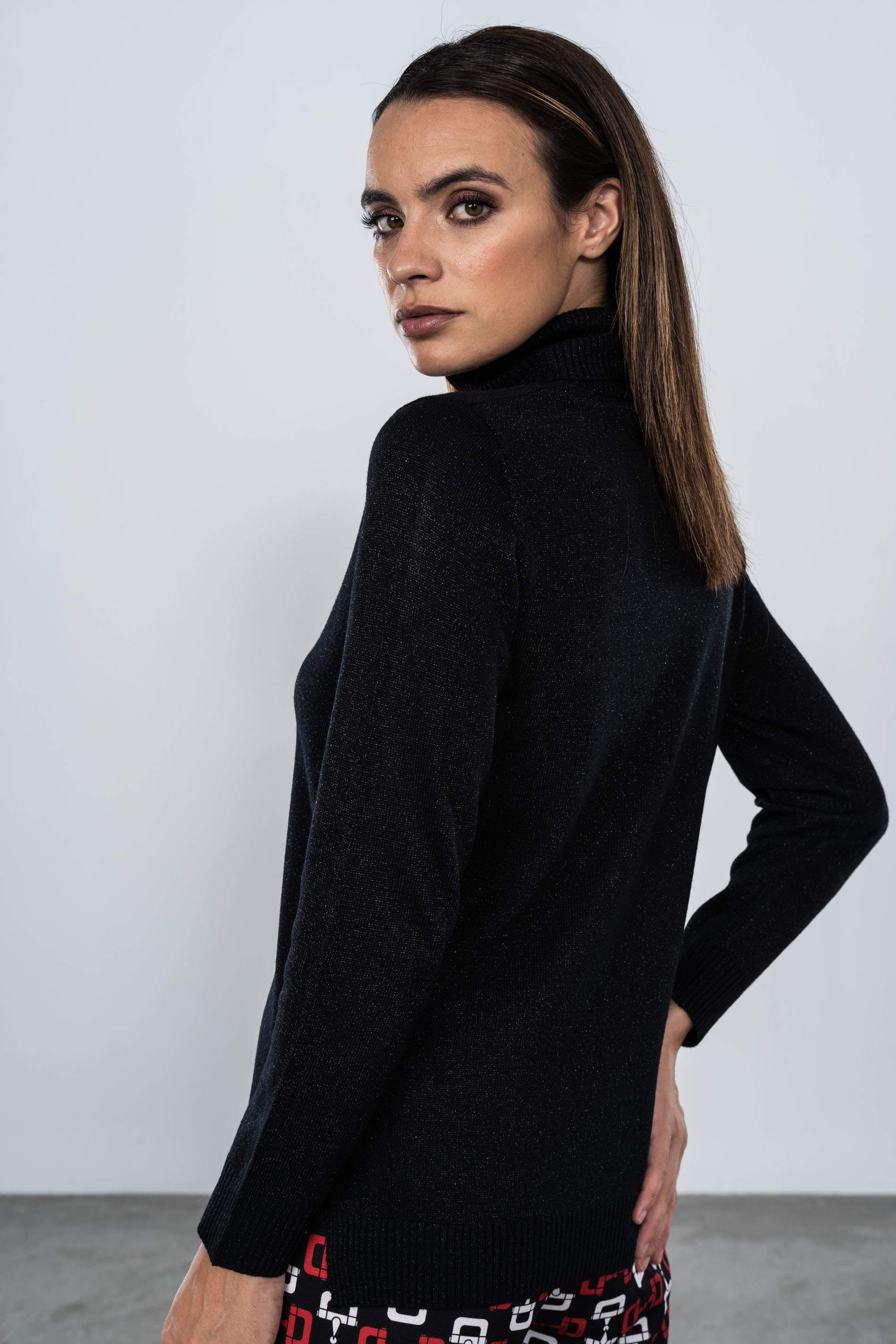 JERSEY C/CISNE LUREX NEGRO