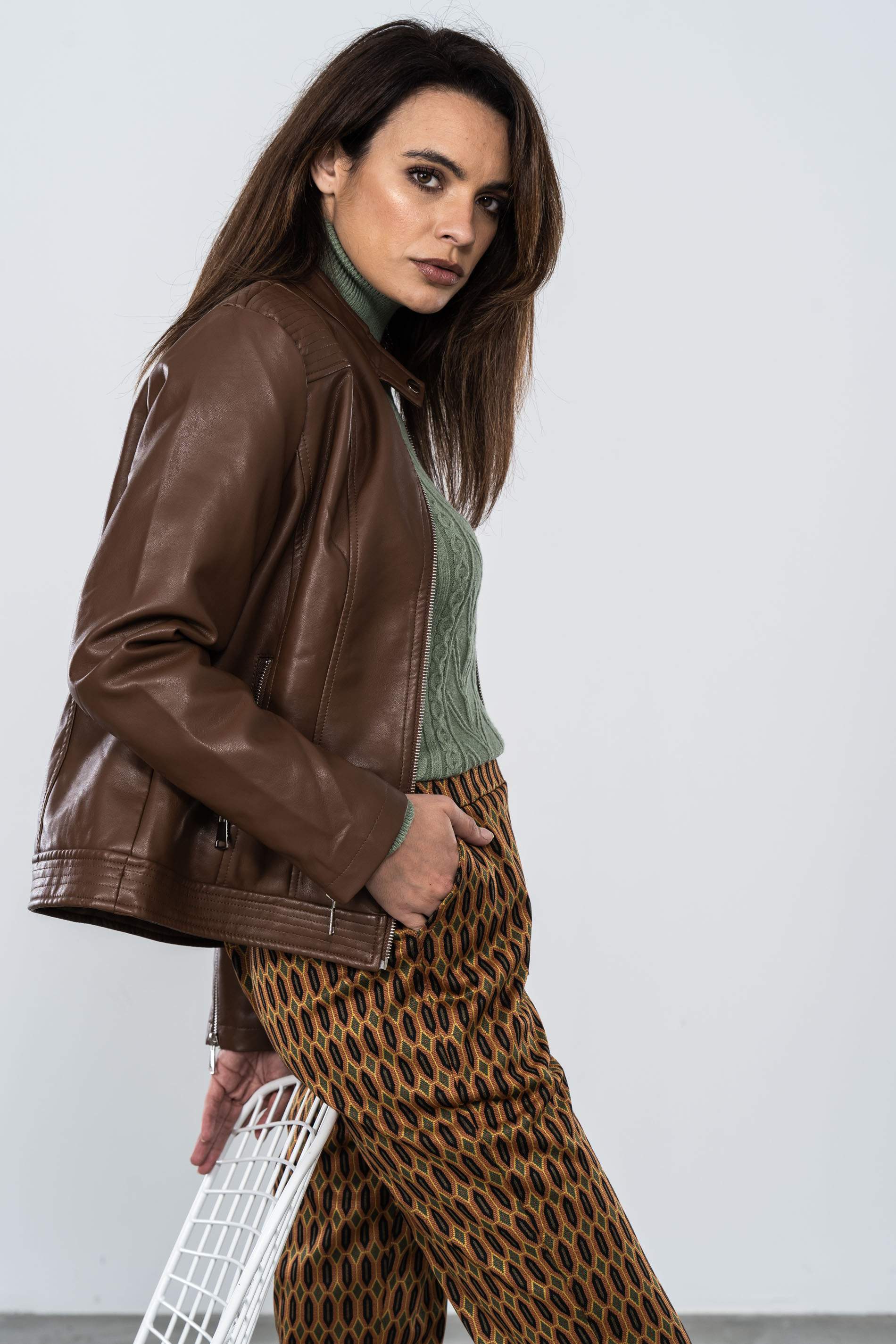 PANTALON PUNTO JACQUARD GEOMETRICO