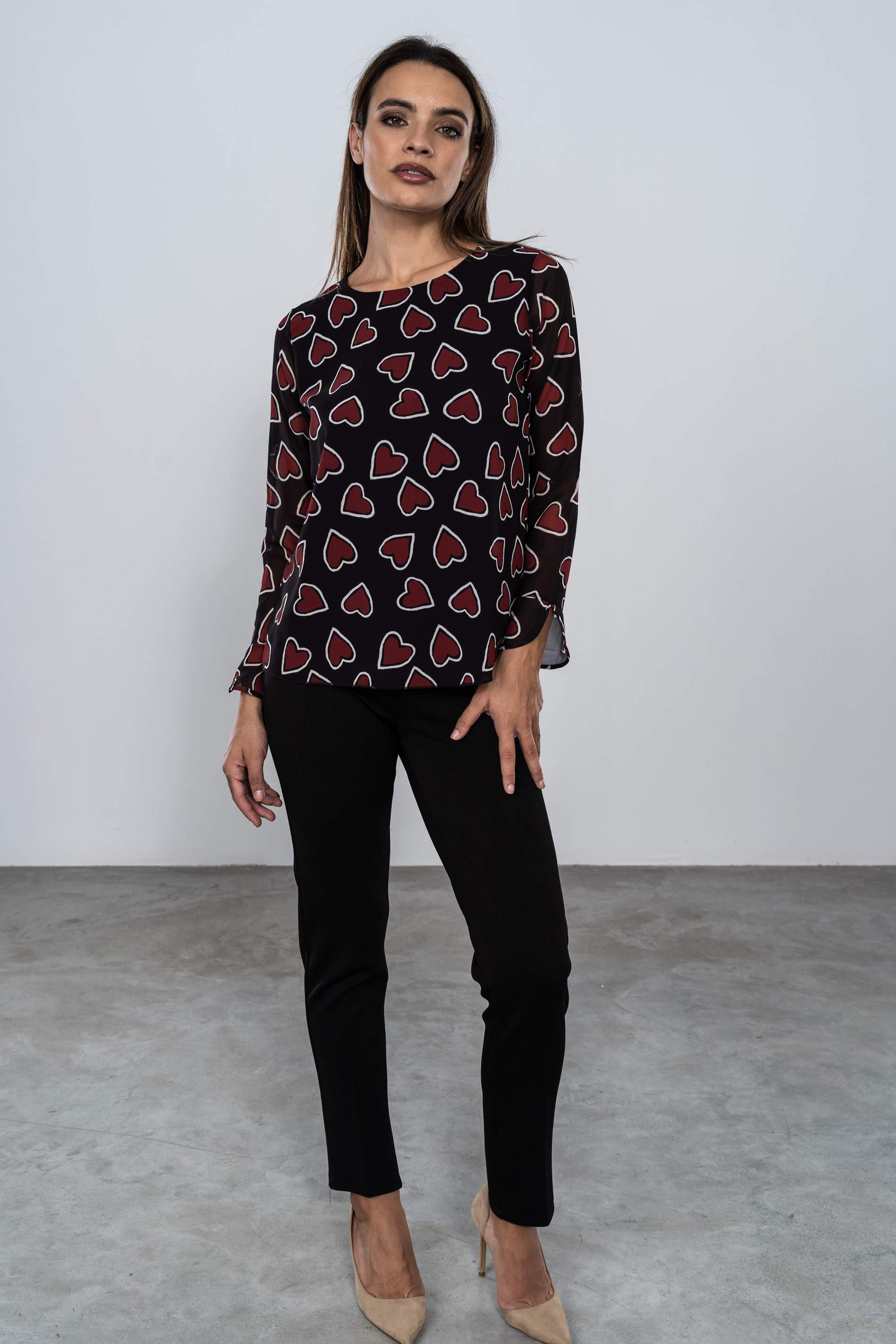 BLUSA ESTAMPADA CORAZONES 