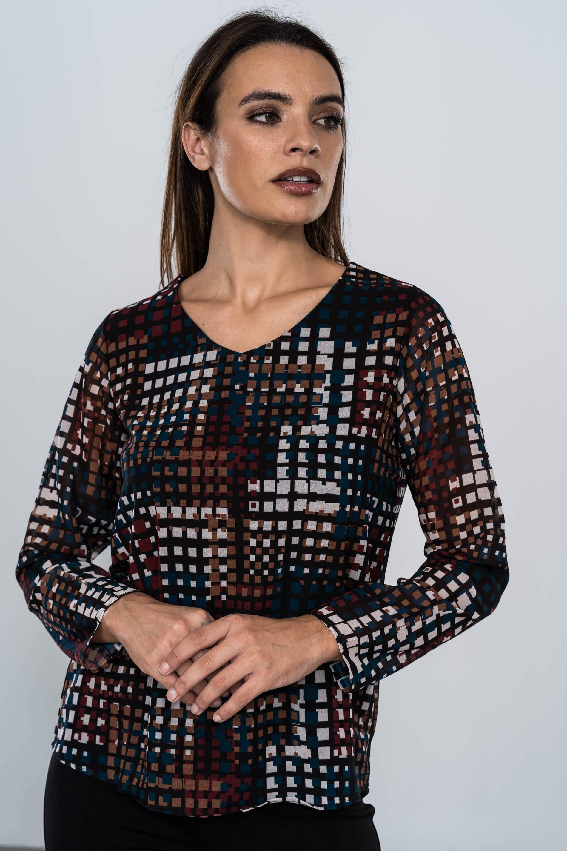 BLUSA ESTAMPADA C PICO