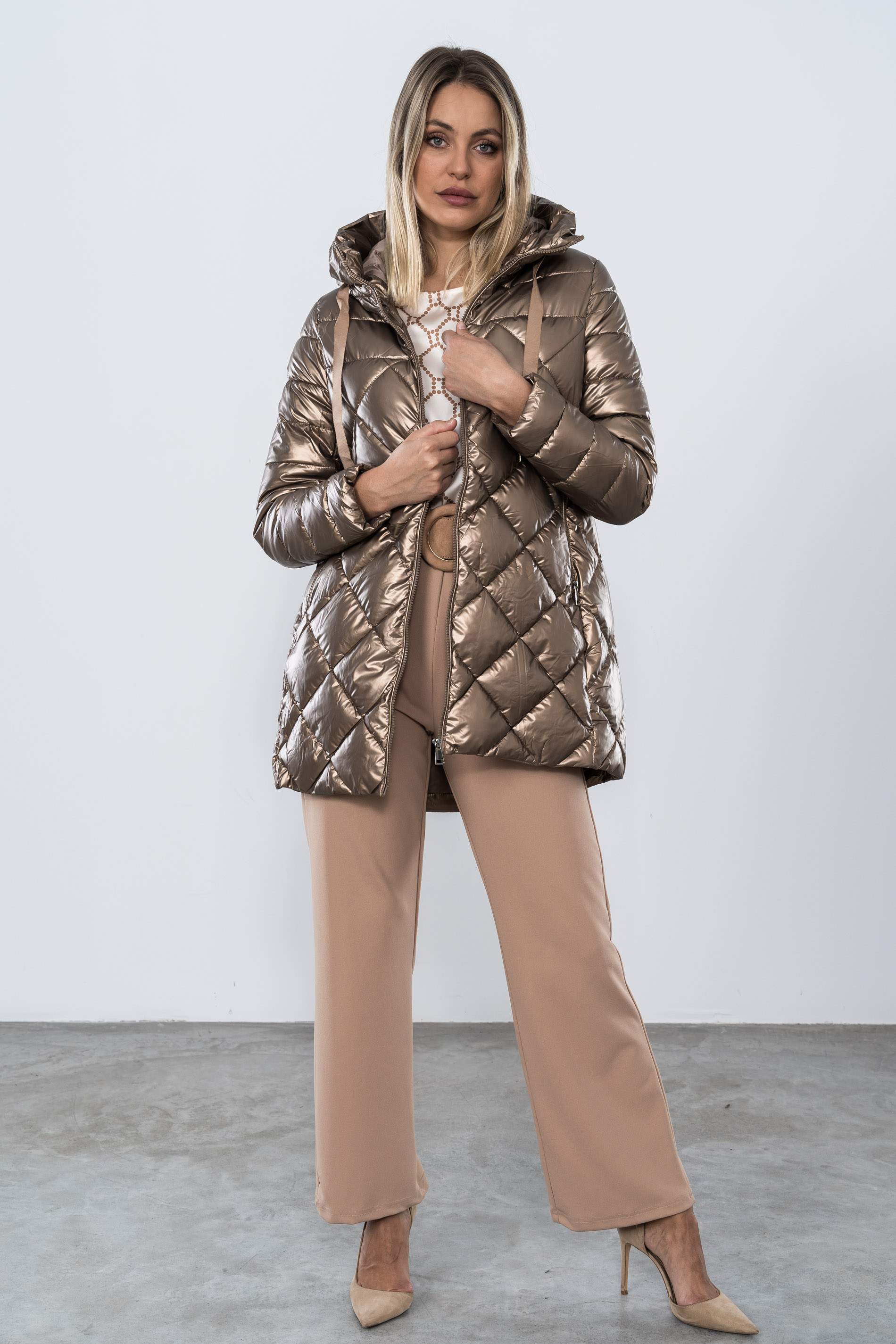 PARKA SATINADA PESPUNTE ROMBOS CHAMPAN