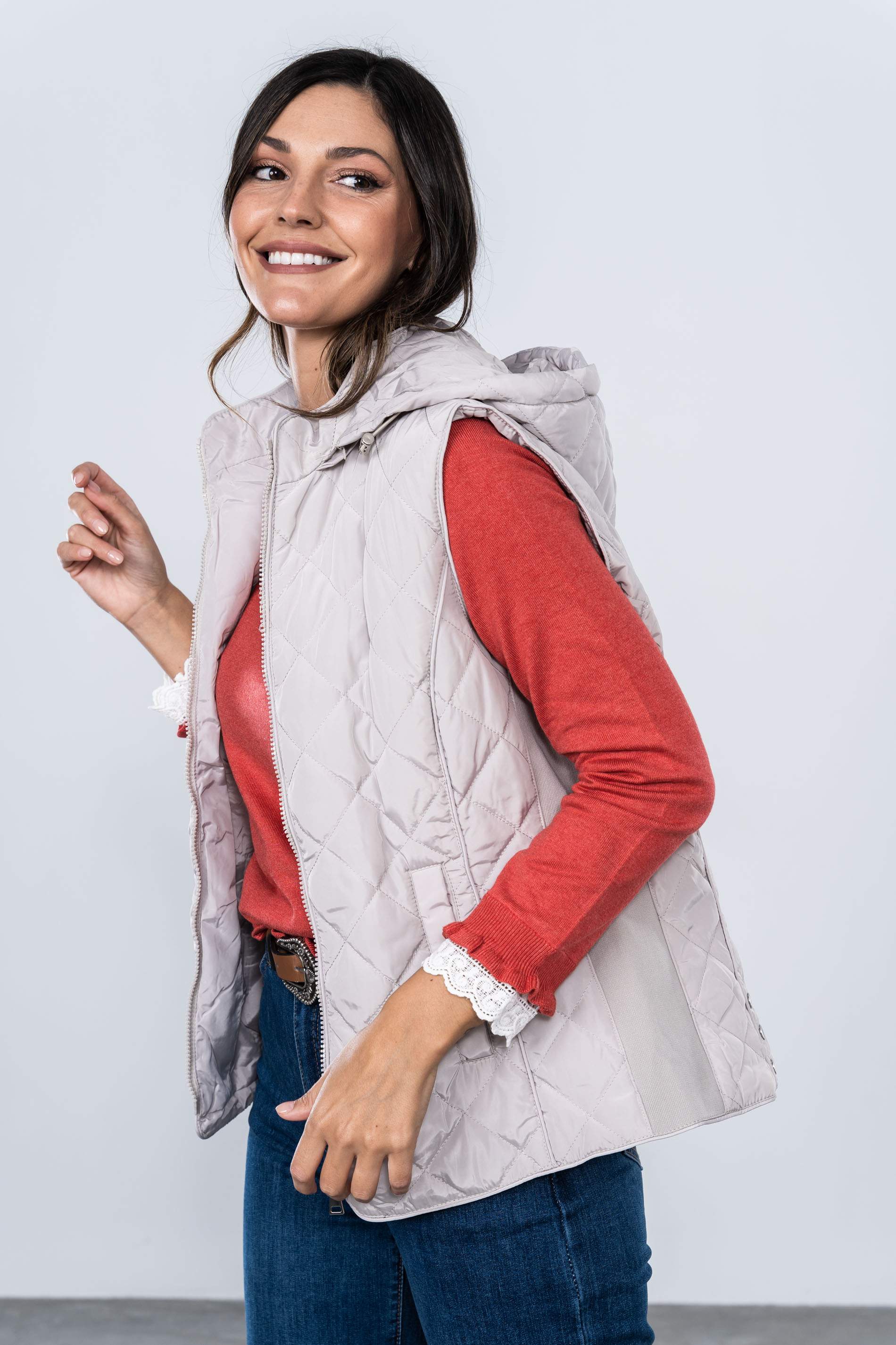 CHALECO GOMA LATERAL ROMBOS BEIGE