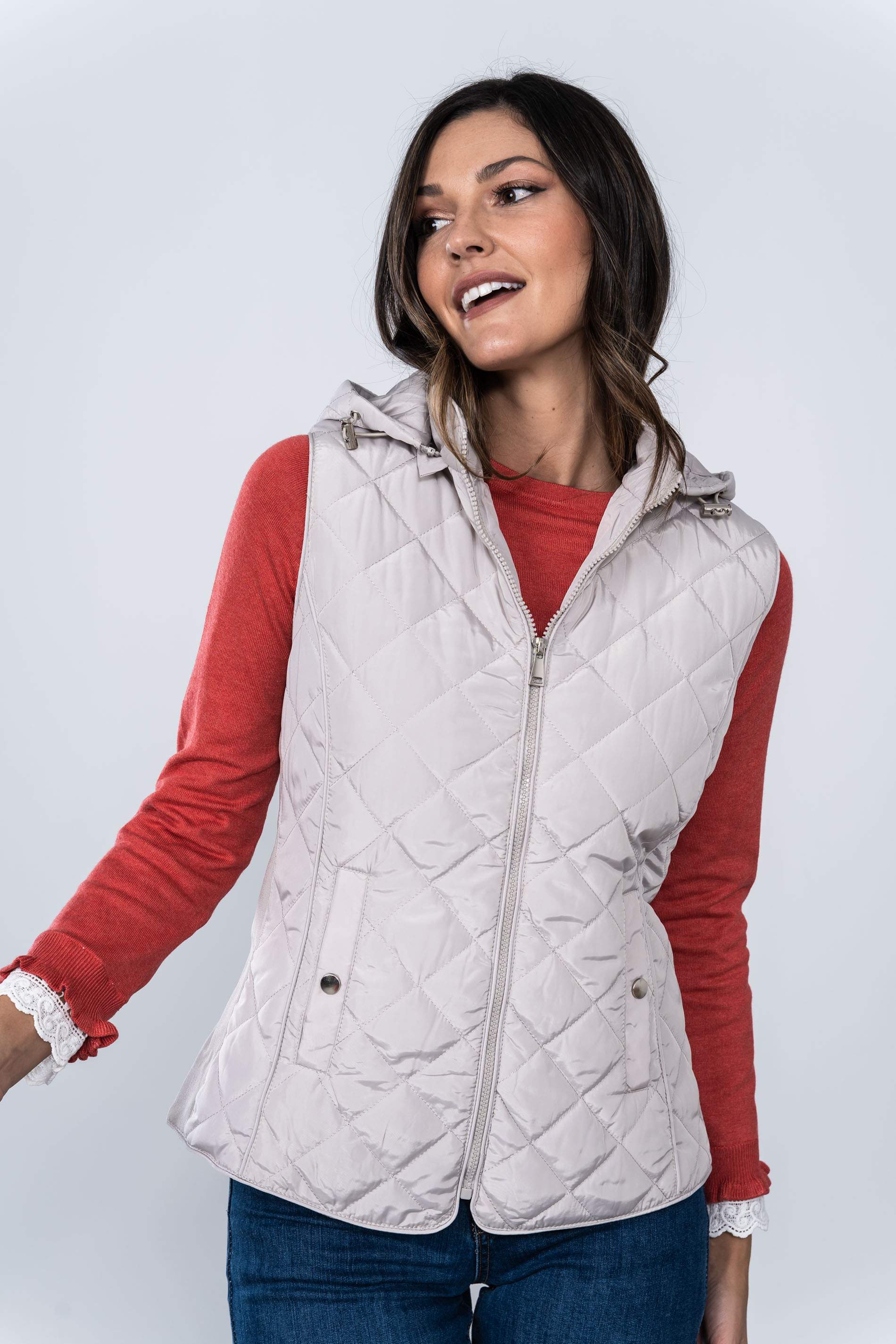 CHALECO GOMA LATERAL ROMBOS BEIGE