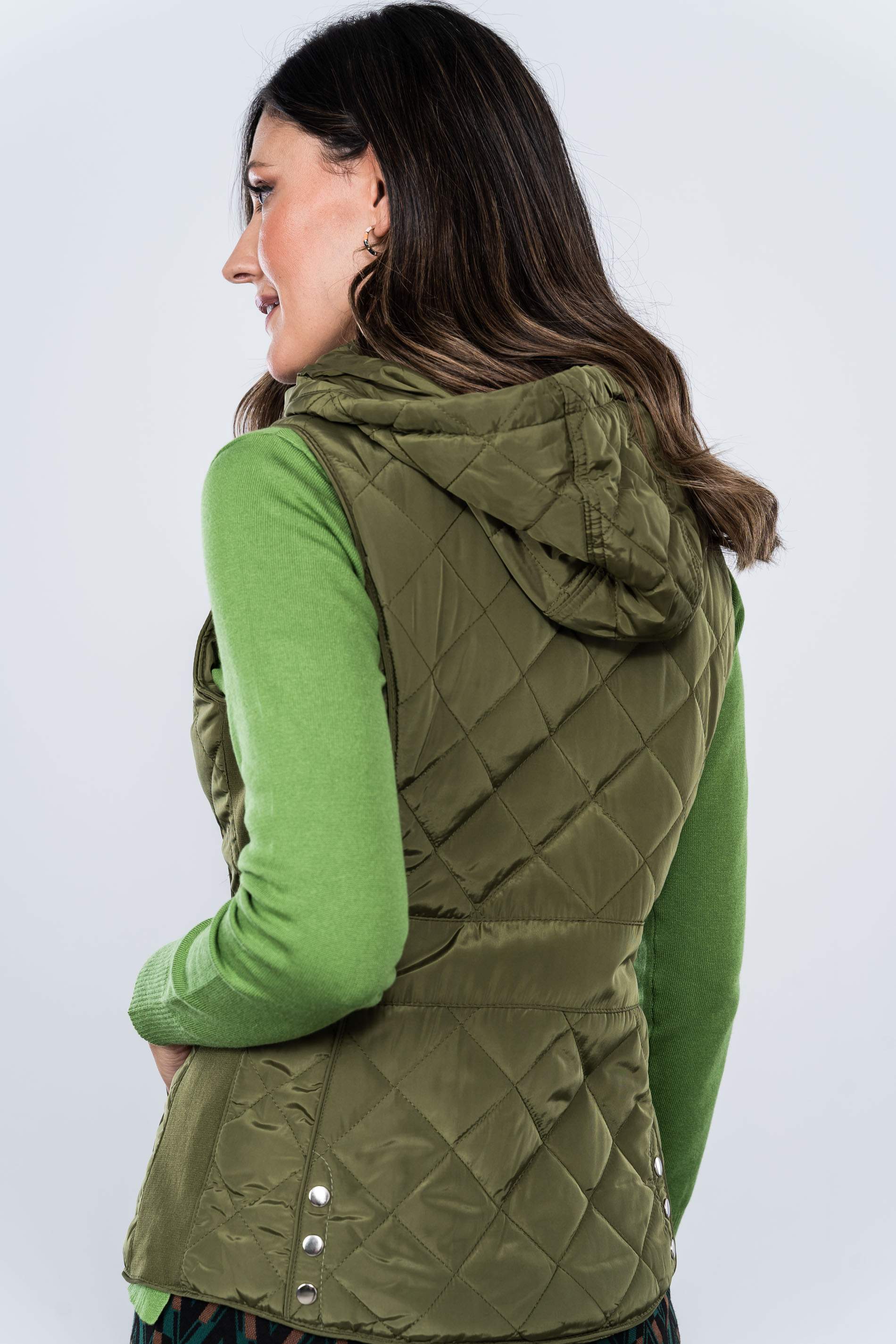 CHALECO GOMA LATERAL ROMBOS KAKI