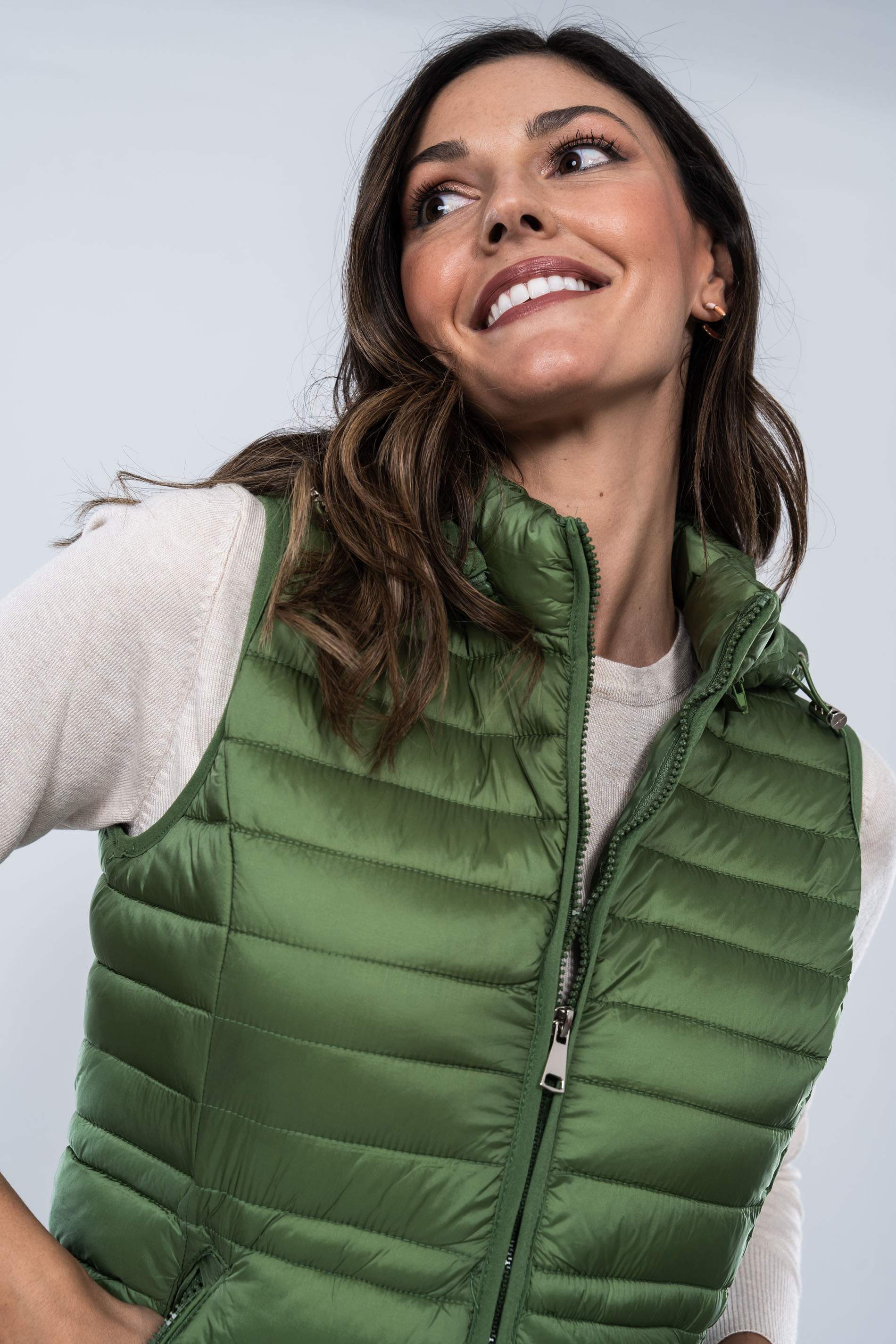 CHALECO AJUSTE CINTURA VERDE