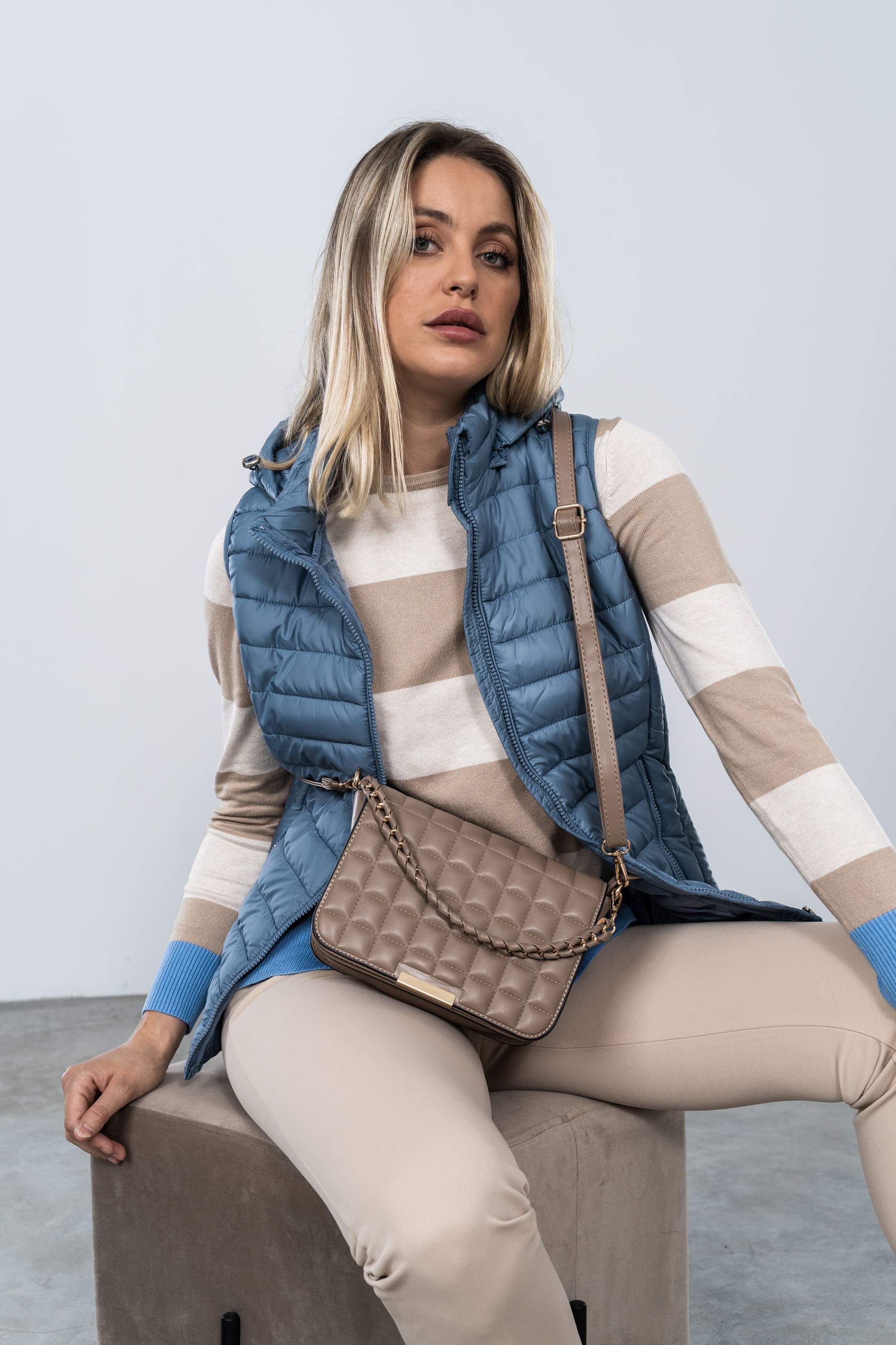 CHALECO COSTADILLO AZUL